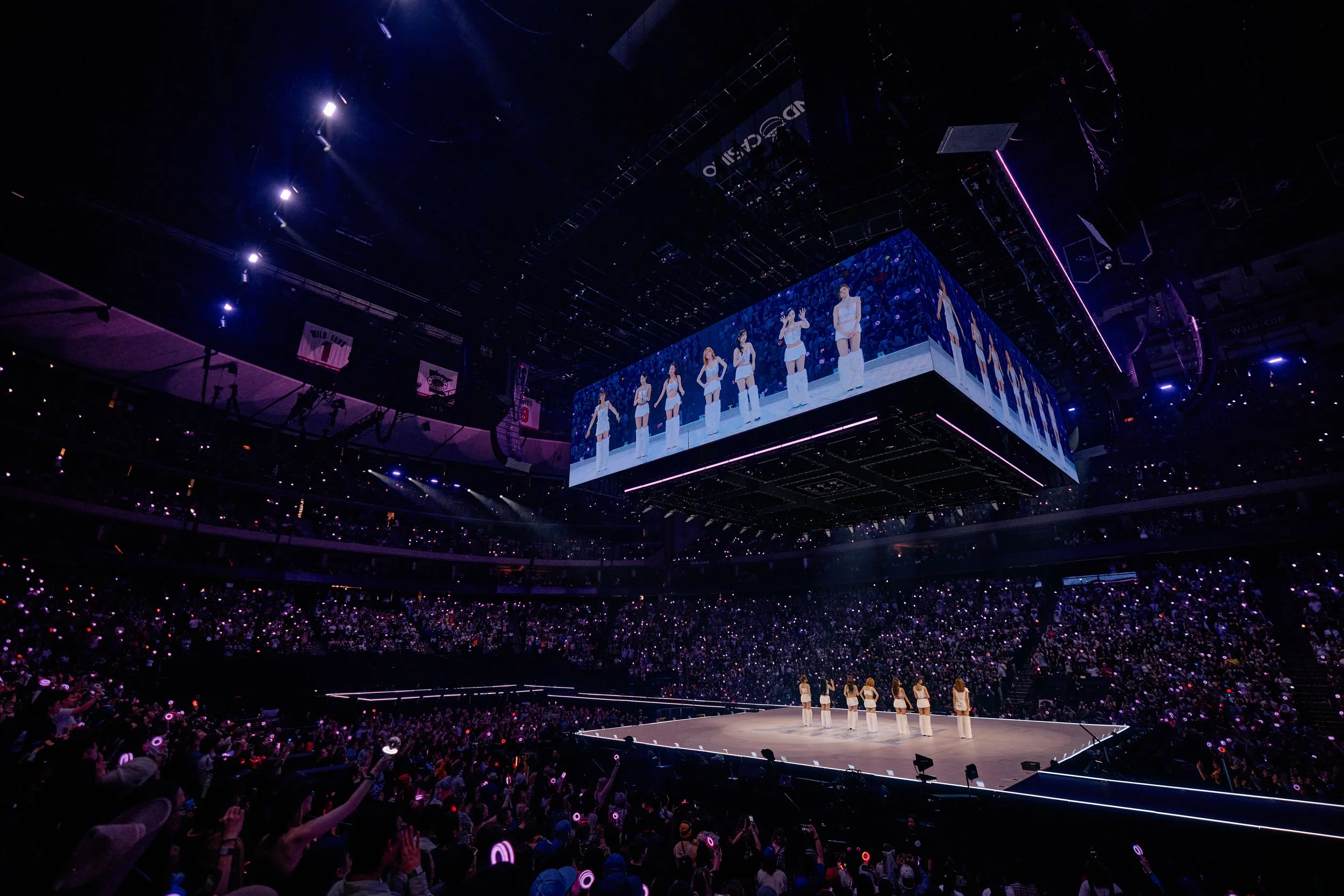 TWICE_Saint-Paul-Minnesota-04-12-2026_Photo-By-Joe-Lemke_011.JPG