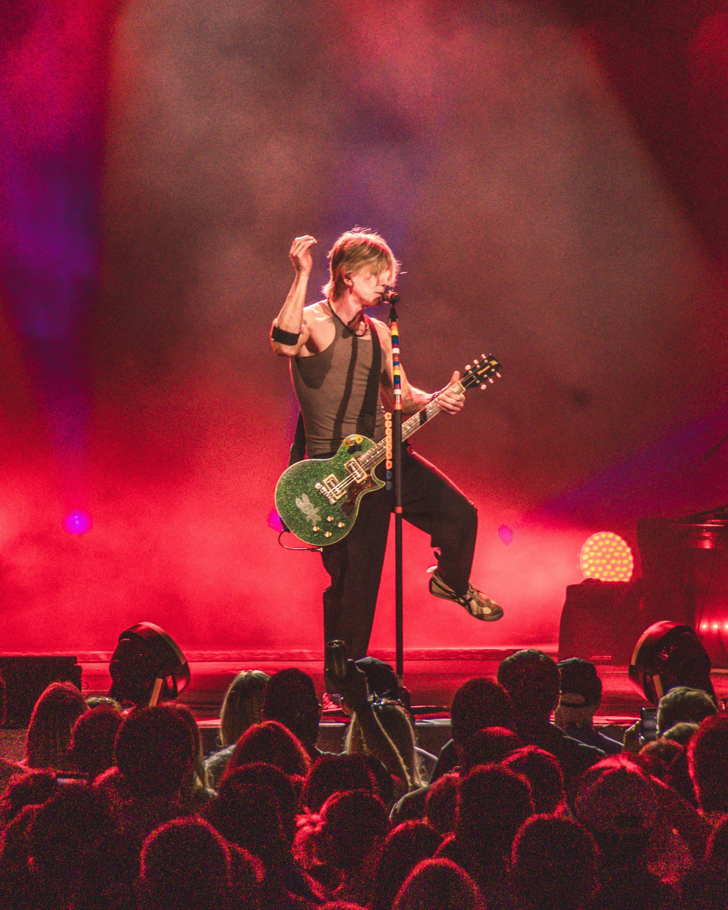 GOOGOODOLLS-MYSTIKLAKEAMPITHEATER-8-4-26-ASHBROWNPHOTO-11.jpg