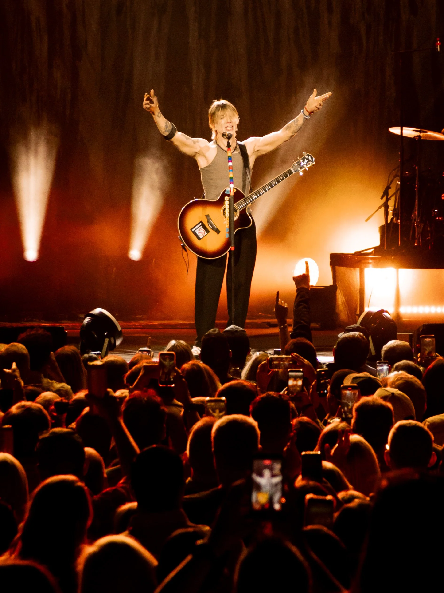 GOOGOODOLLS-MYSTIKLAKEAMPITHEATER-8-4-26-ASHBROWNPHOTO-14.jpg