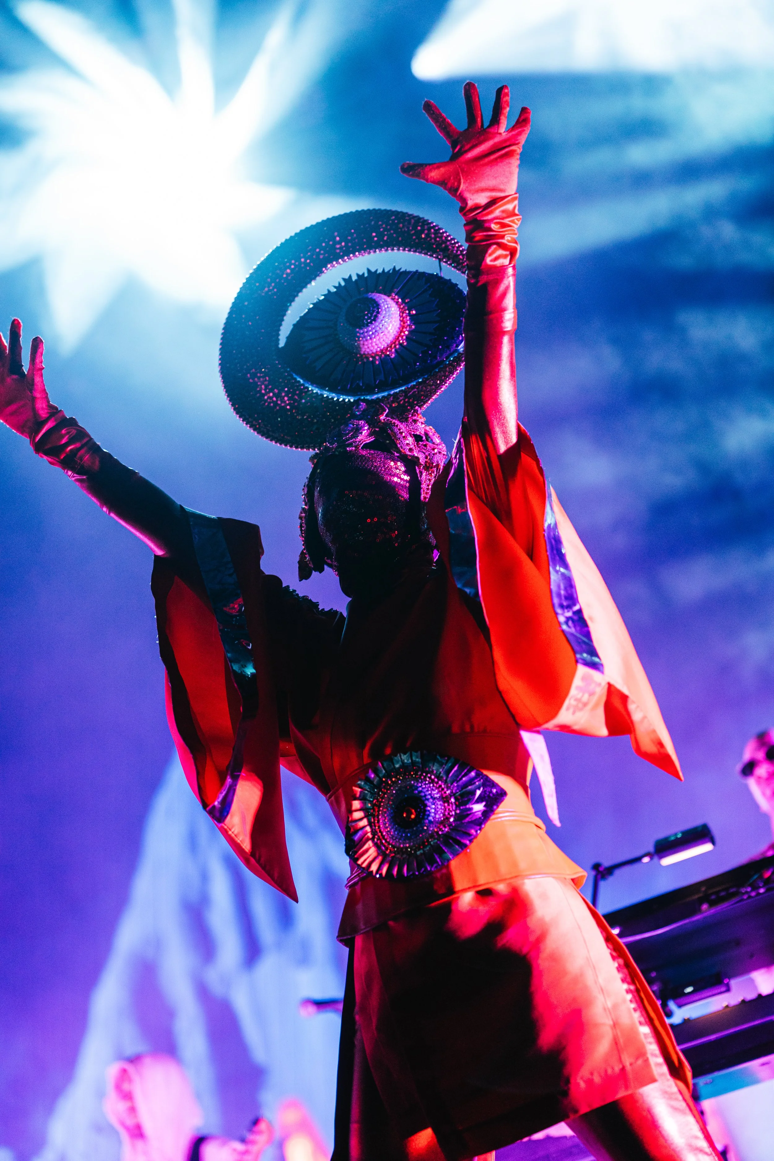 empireofthesun-mystic-081426-maddiwaldo-13.jpg