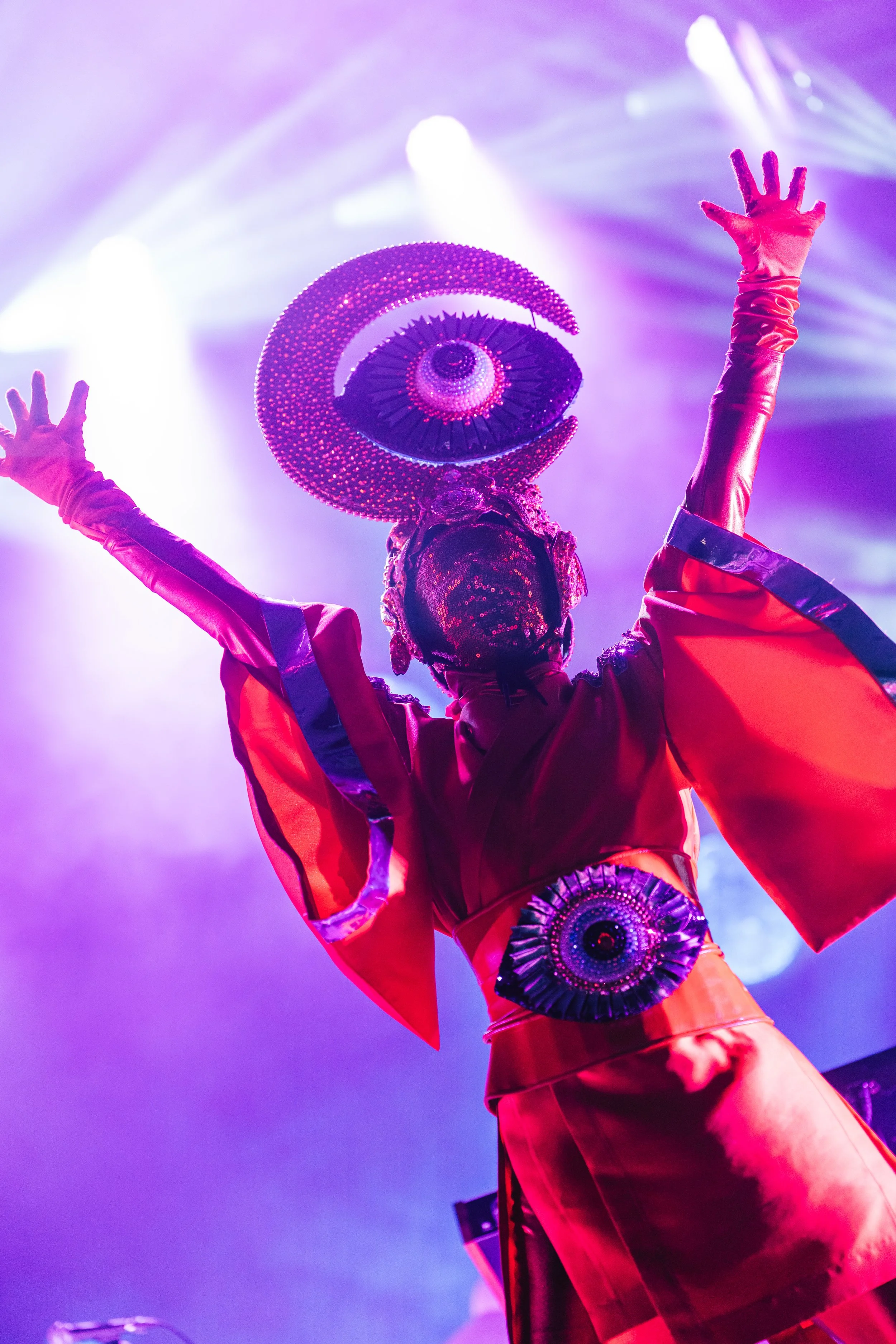 empireofthesun-mystic-081426-maddiwaldo-16.jpg