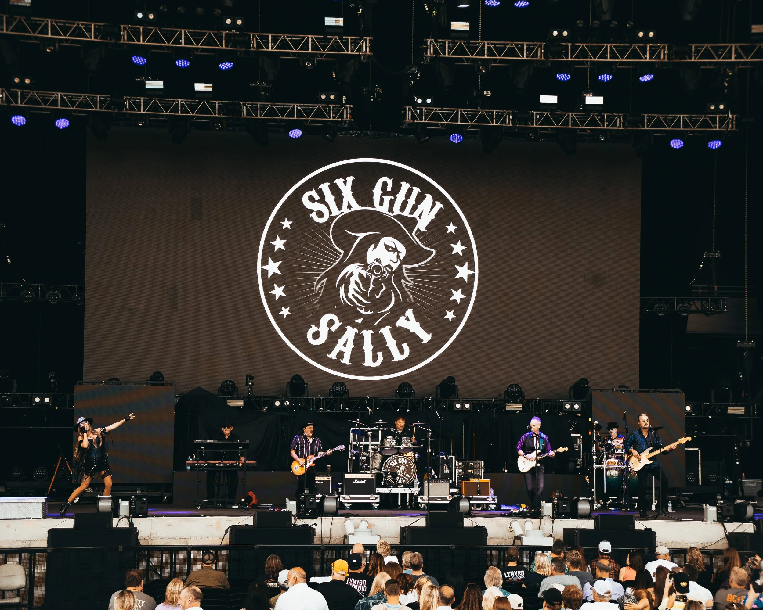 SIXGUNSALLY-MYSTICLAKEAMPITHEATER-8-26-ASHBROWNPHOTO-2.jpg