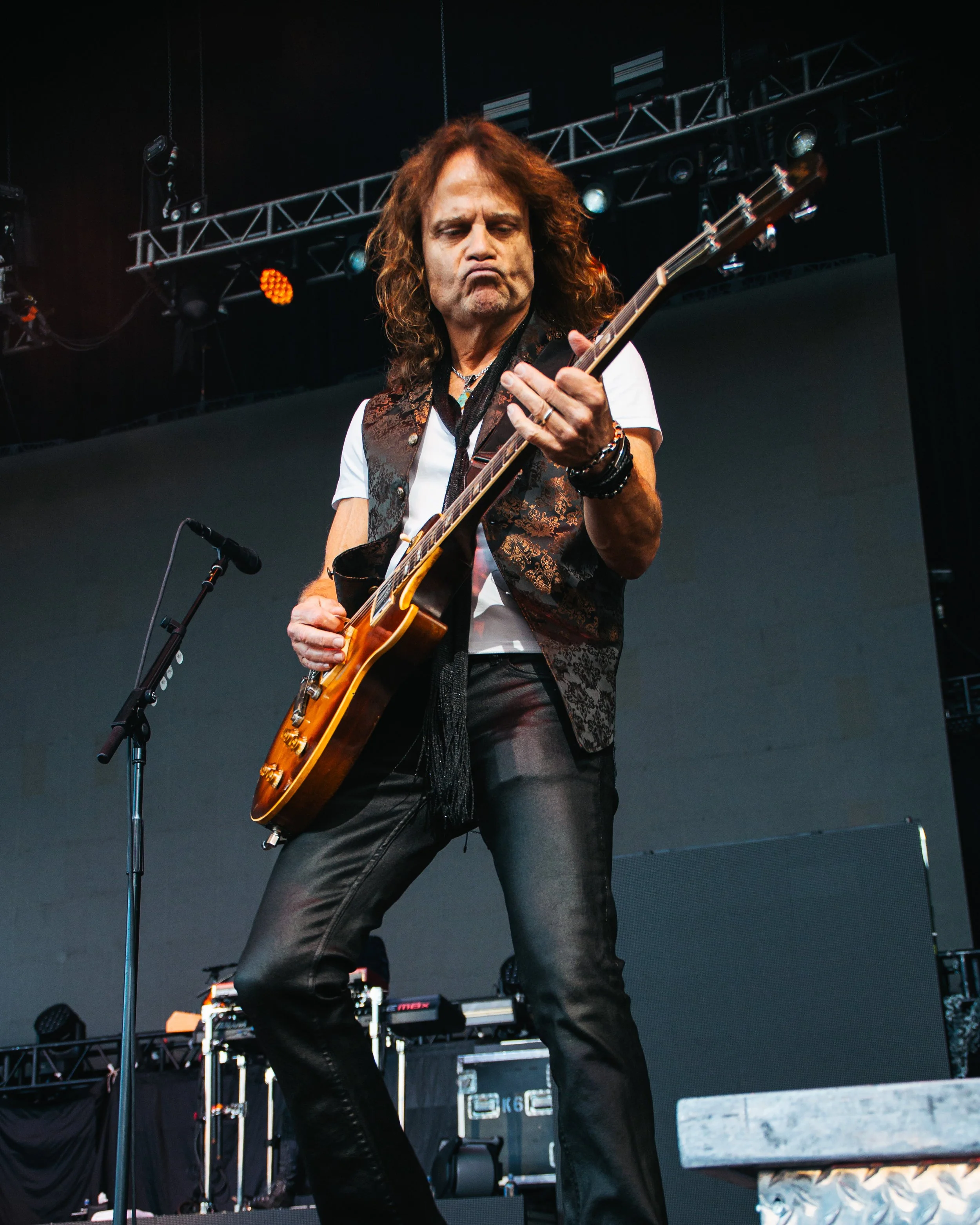 FOREIGNER-MYSTICLAKEAMPITHEATER-8-16-ASHBROWNPHOTO-19.jpg