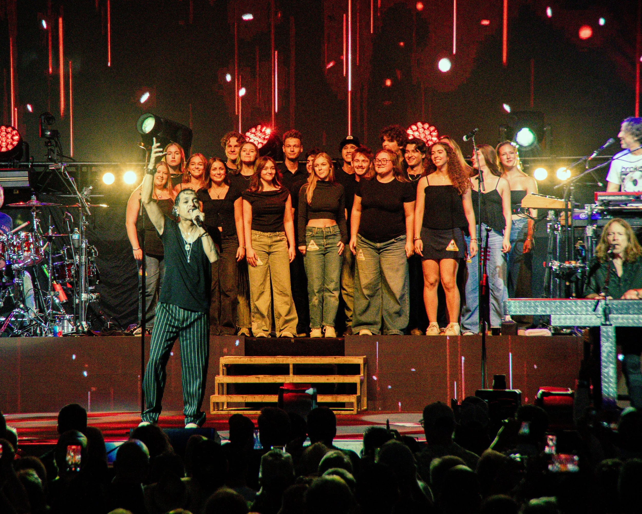FOREIGNER-MYSTICLAKEAMPITHEATER-8-16-ASHBROWNPHOTO-72.jpg