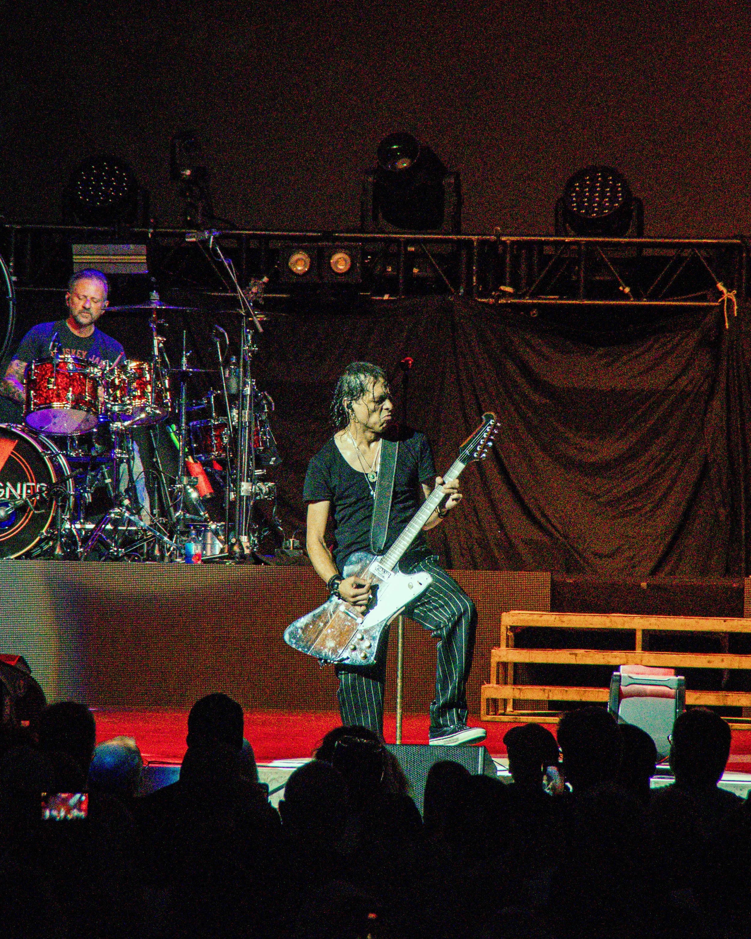 FOREIGNER-MYSTICLAKEAMPITHEATER-8-16-ASHBROWNPHOTO-81.jpg