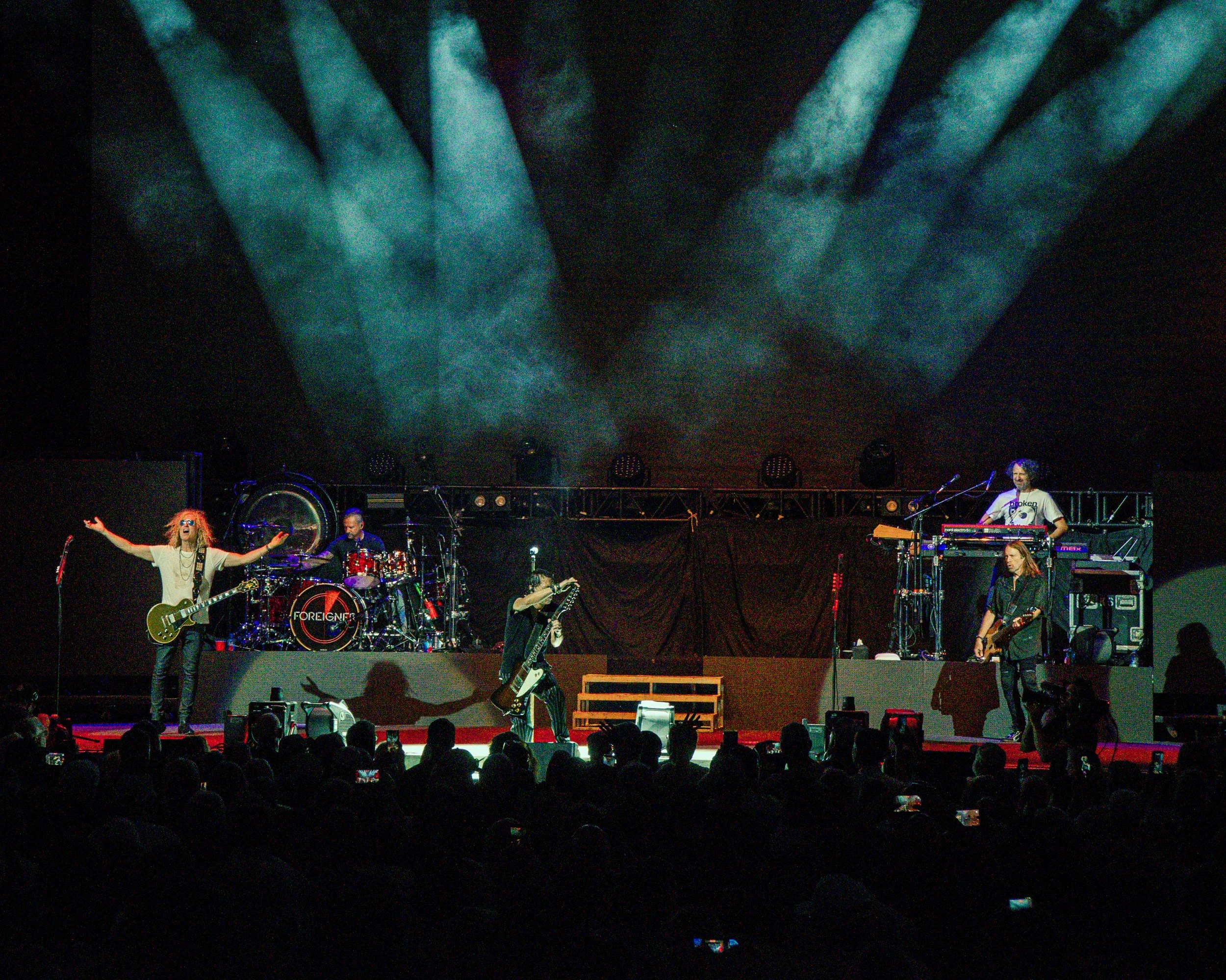 FOREIGNER-MYSTICLAKEAMPITHEATER-8-16-ASHBROWNPHOTO-82.jpg