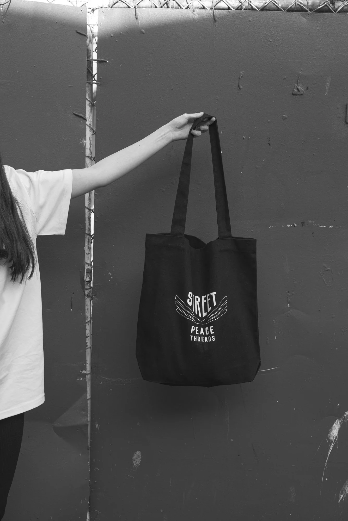 StreetPeaceThreads-SPTote-05.jpg