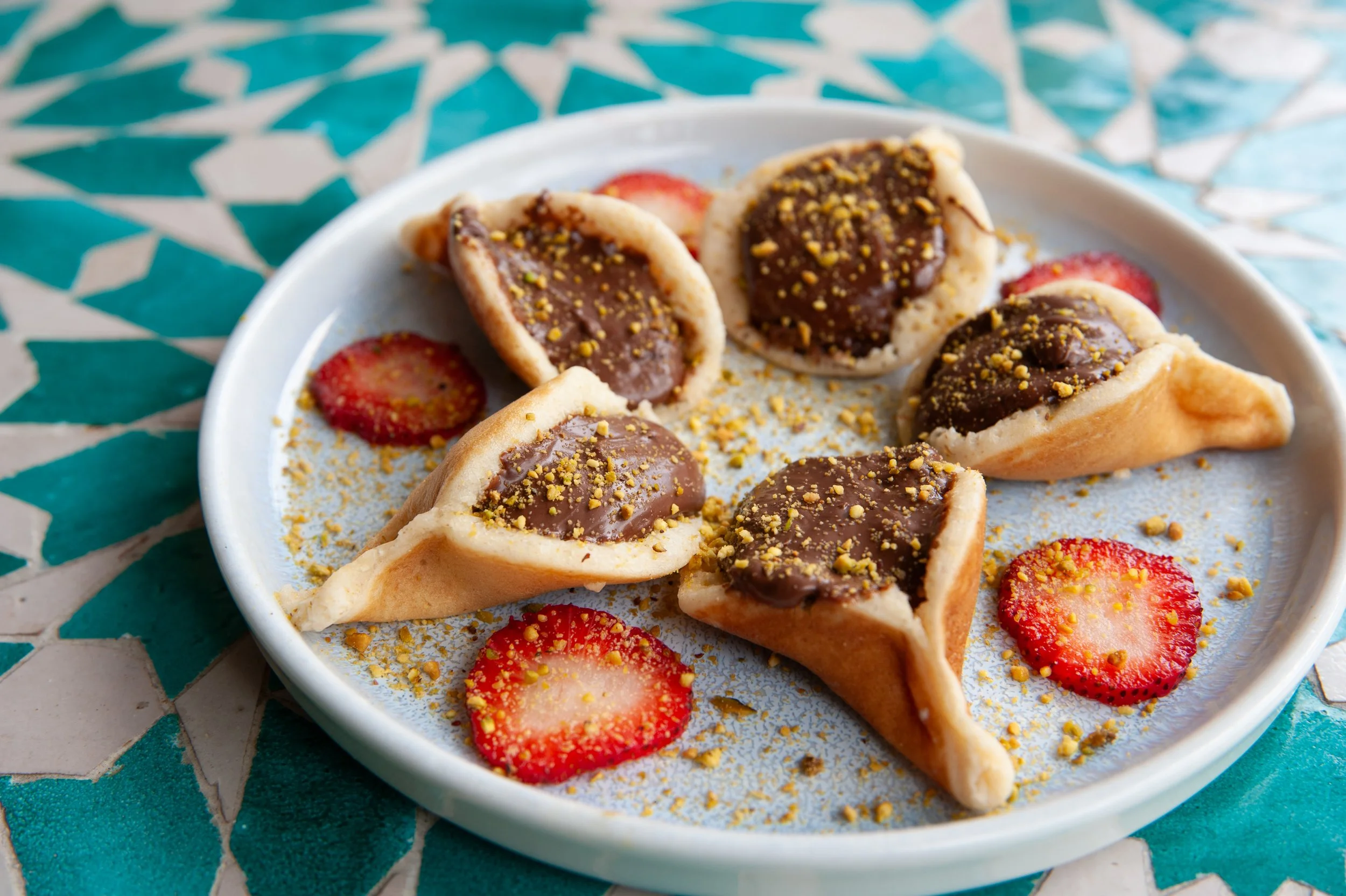 Food Photographer Near Me: How Restaurants Can Stand Out on UberEats and DoorDash