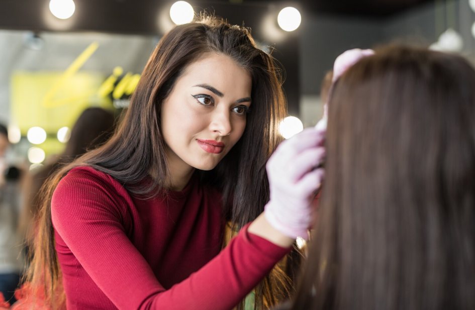 How to Choose the Right Balayage Package in Dianella for Your Hair Type