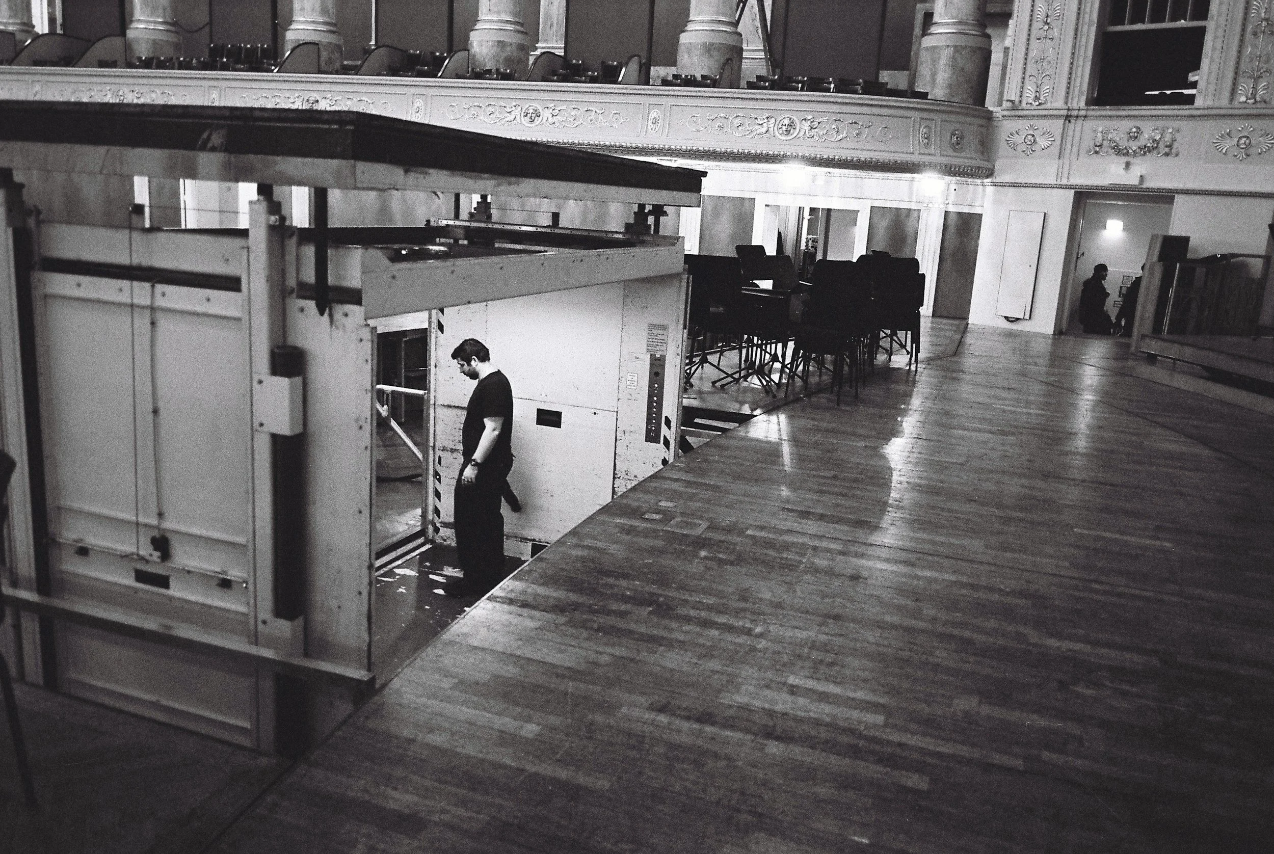 R1-01250-0016.JPG