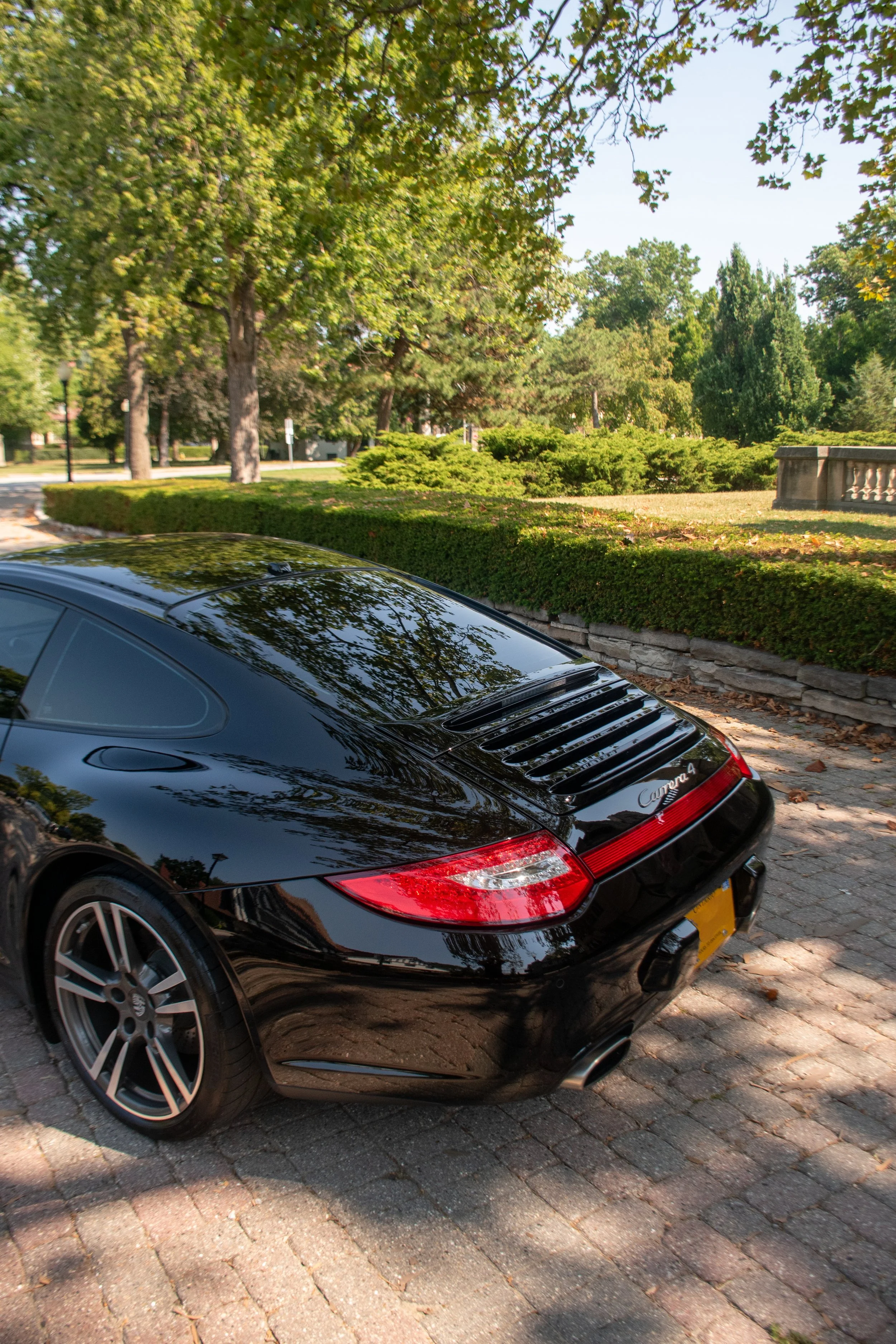 Porsche 911 8.jpg