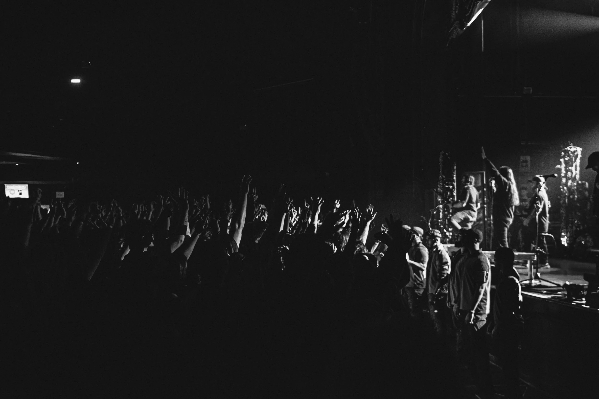 CURRENTS-9.jpg