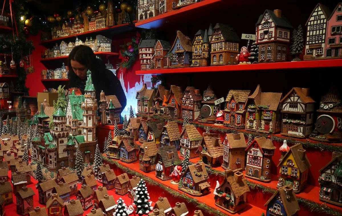mercatino-natale-asti-2021.webp