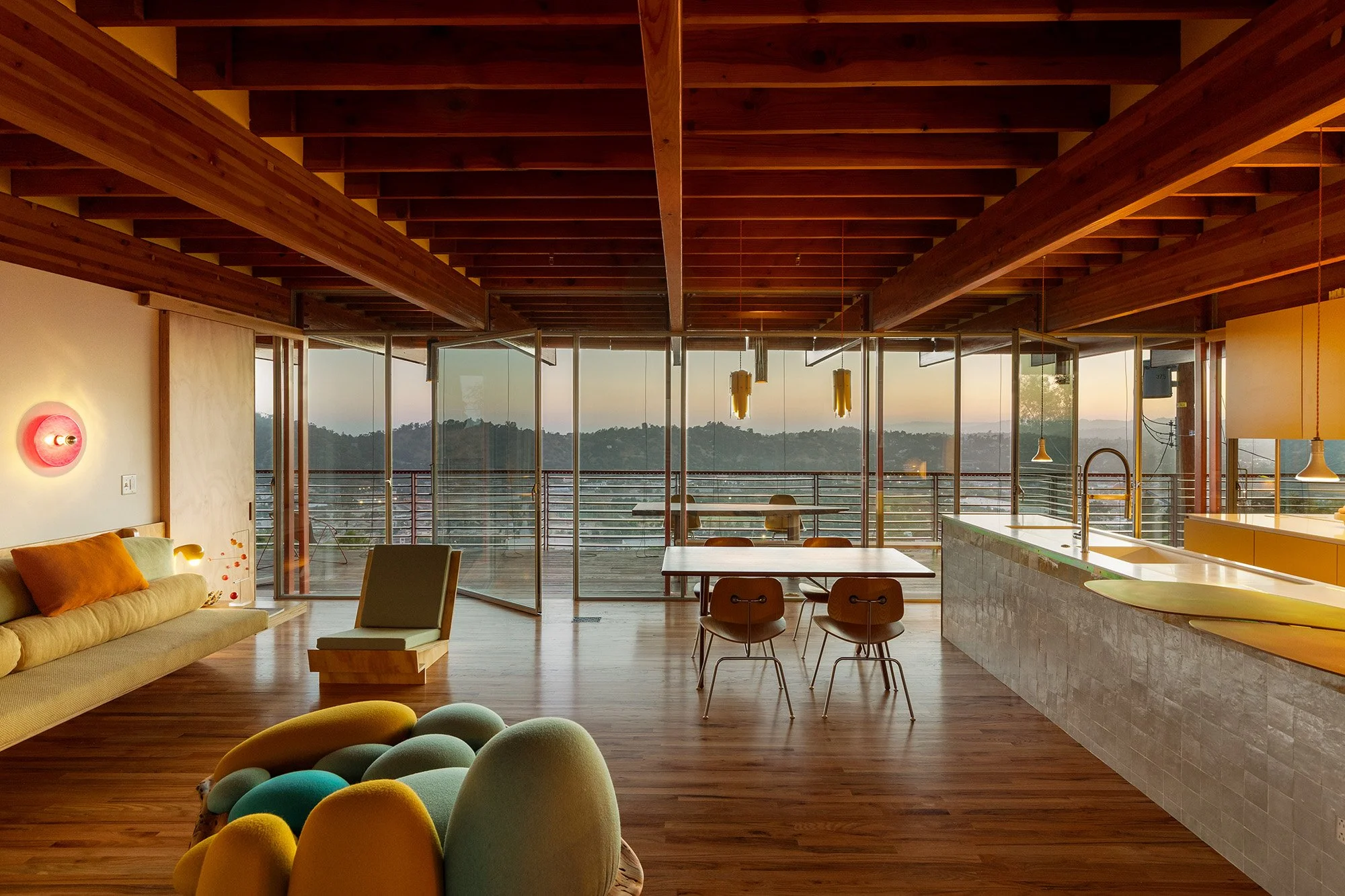 Cano House.
Location: Los Angeles, California USA.
Year: 2025.
Role: Owner-Builder /
Architect.
Photography: Cameron Carothers.