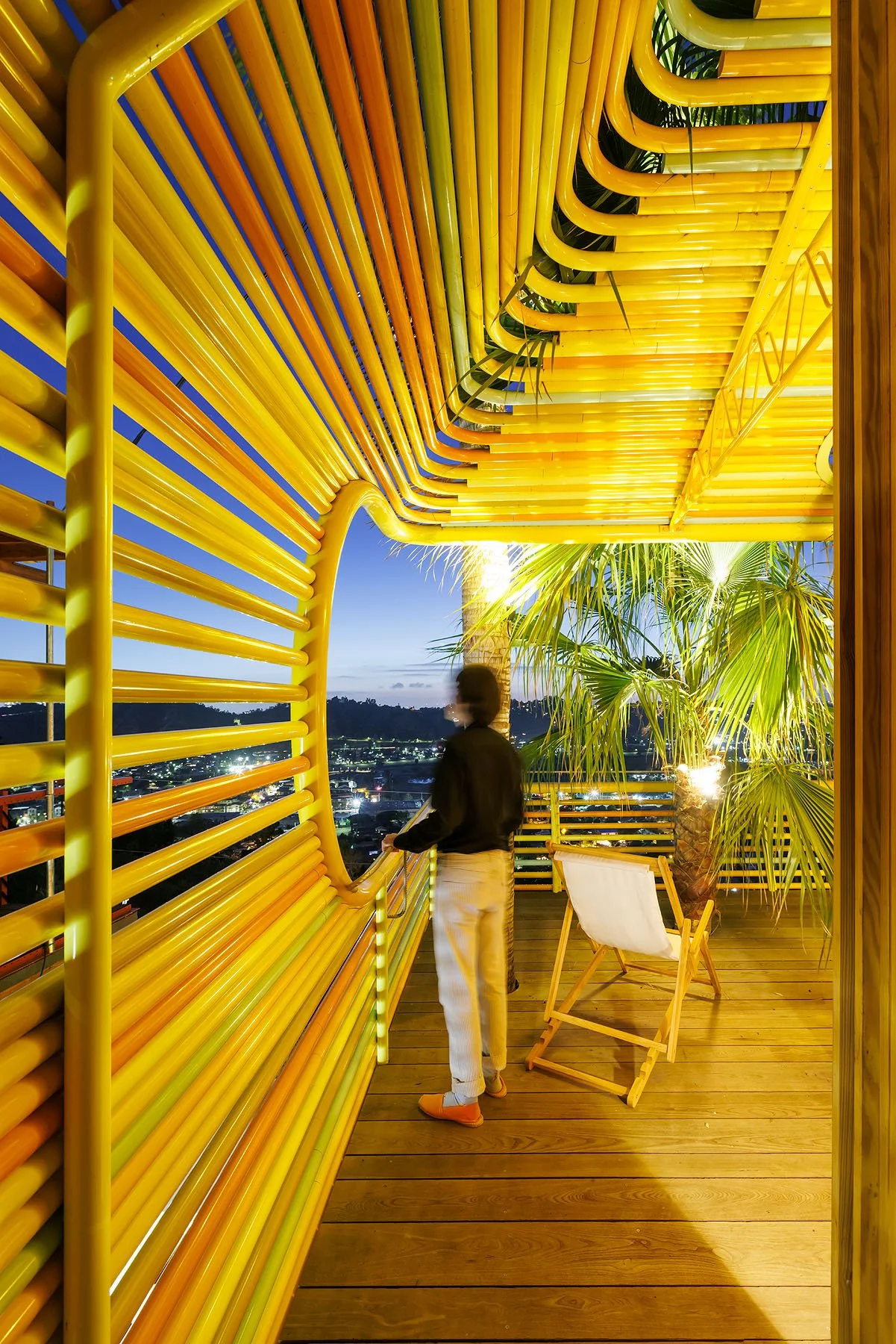 La Canaria House.
Location: Los Angeles, California USA.
Year: 2024.
Role: Owner-Builder / 
Architect Partner in selgascano.
Photography: Iwan Baan.