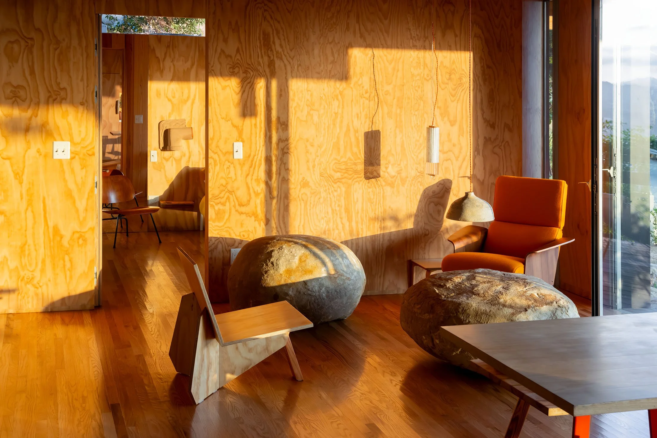 Cano House.
Location: Los Angeles, California USA.
Year: 2025.
Role: Owner-Builder /
Architect.
Photography: Cameron Carothers.