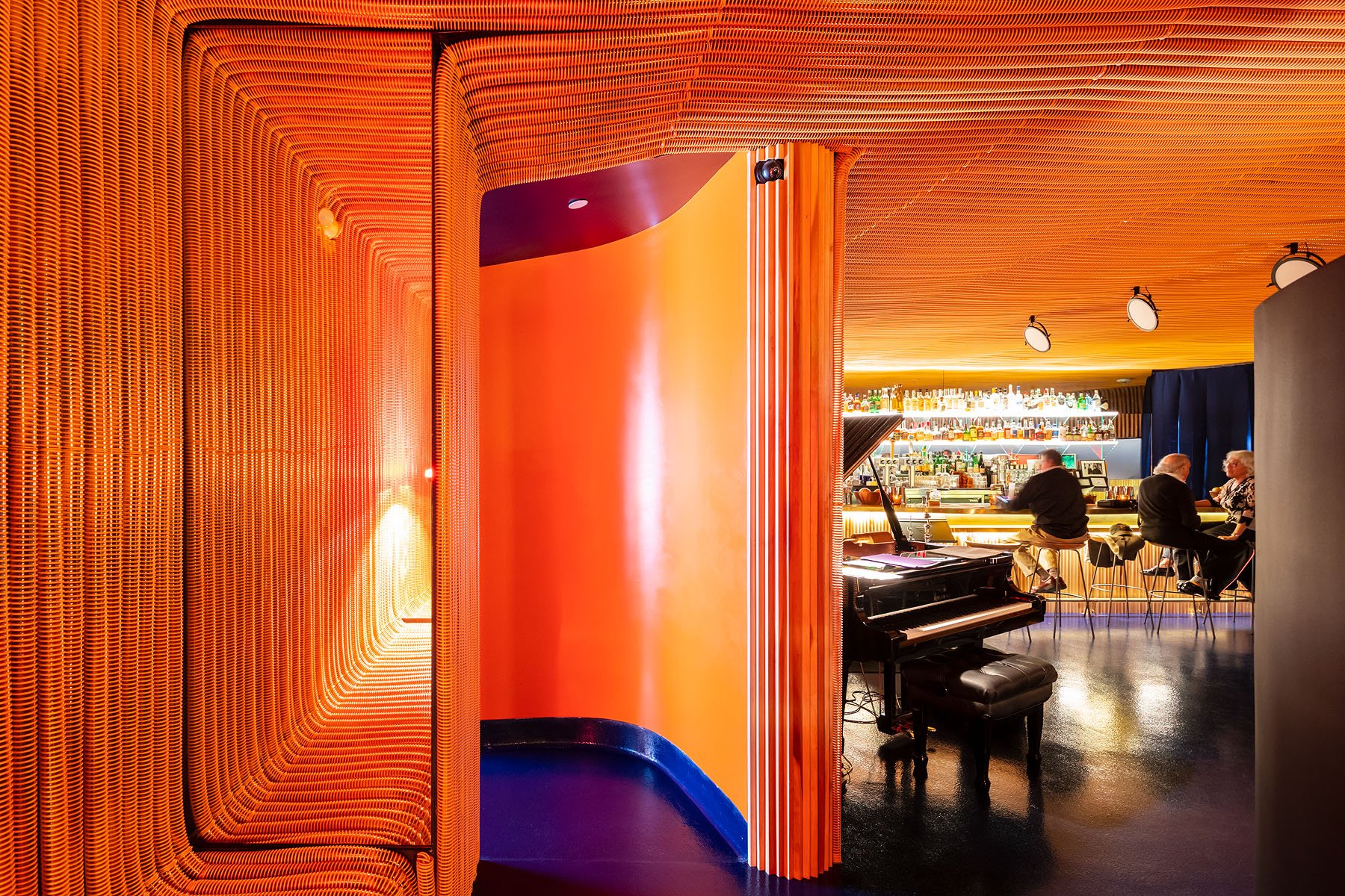 Sam First Bar.
Location: Los Angeles, California USA.
Year: 2018.
Role: Architect partner in selgascano.
Photography: Iwan Baan.
