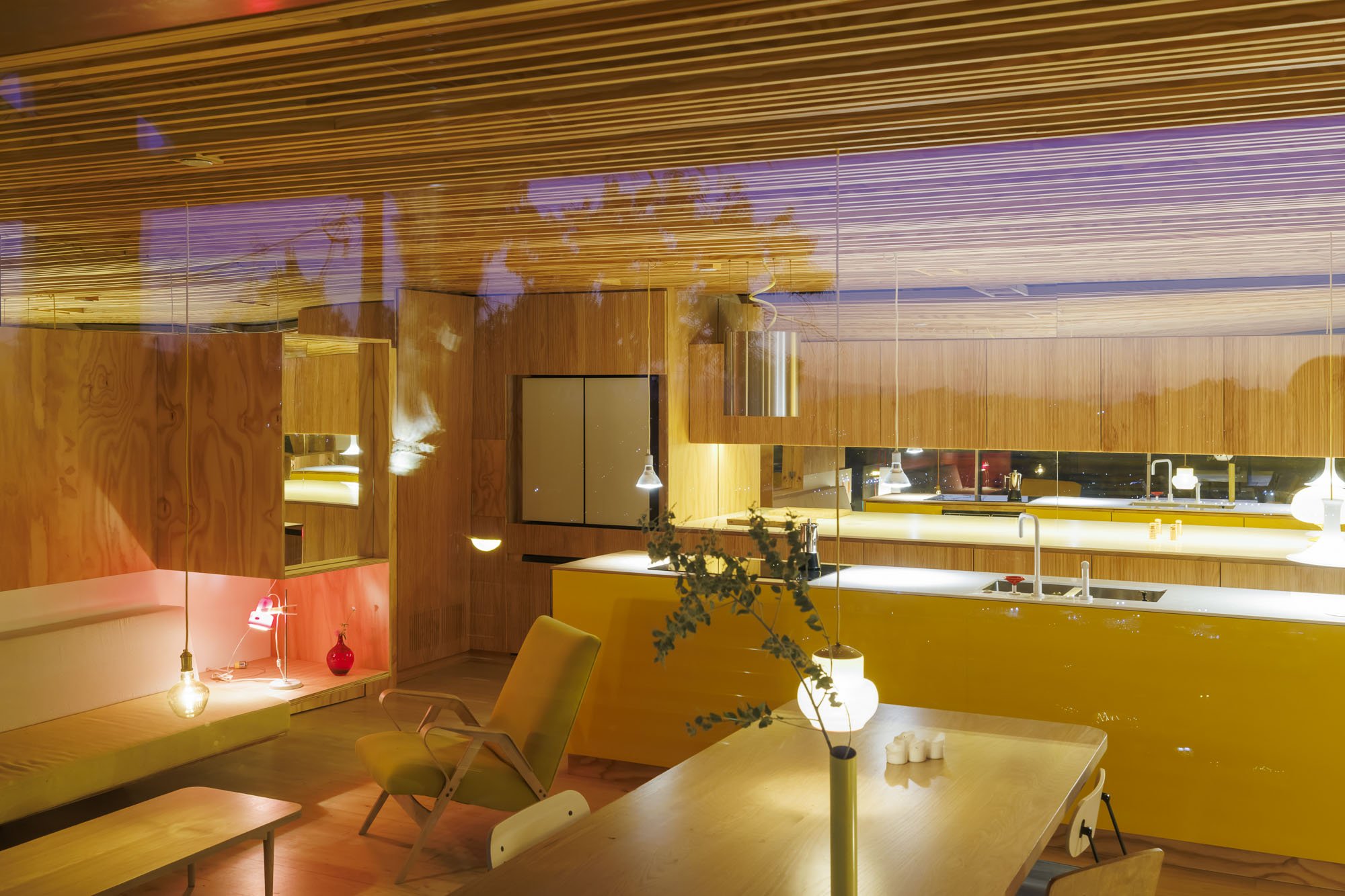 La Canaria House.
Location: Los Angeles, California USA.
Year: 2024.
Role: Architect Partner in selgascano.
Photography: Iwan Baan.