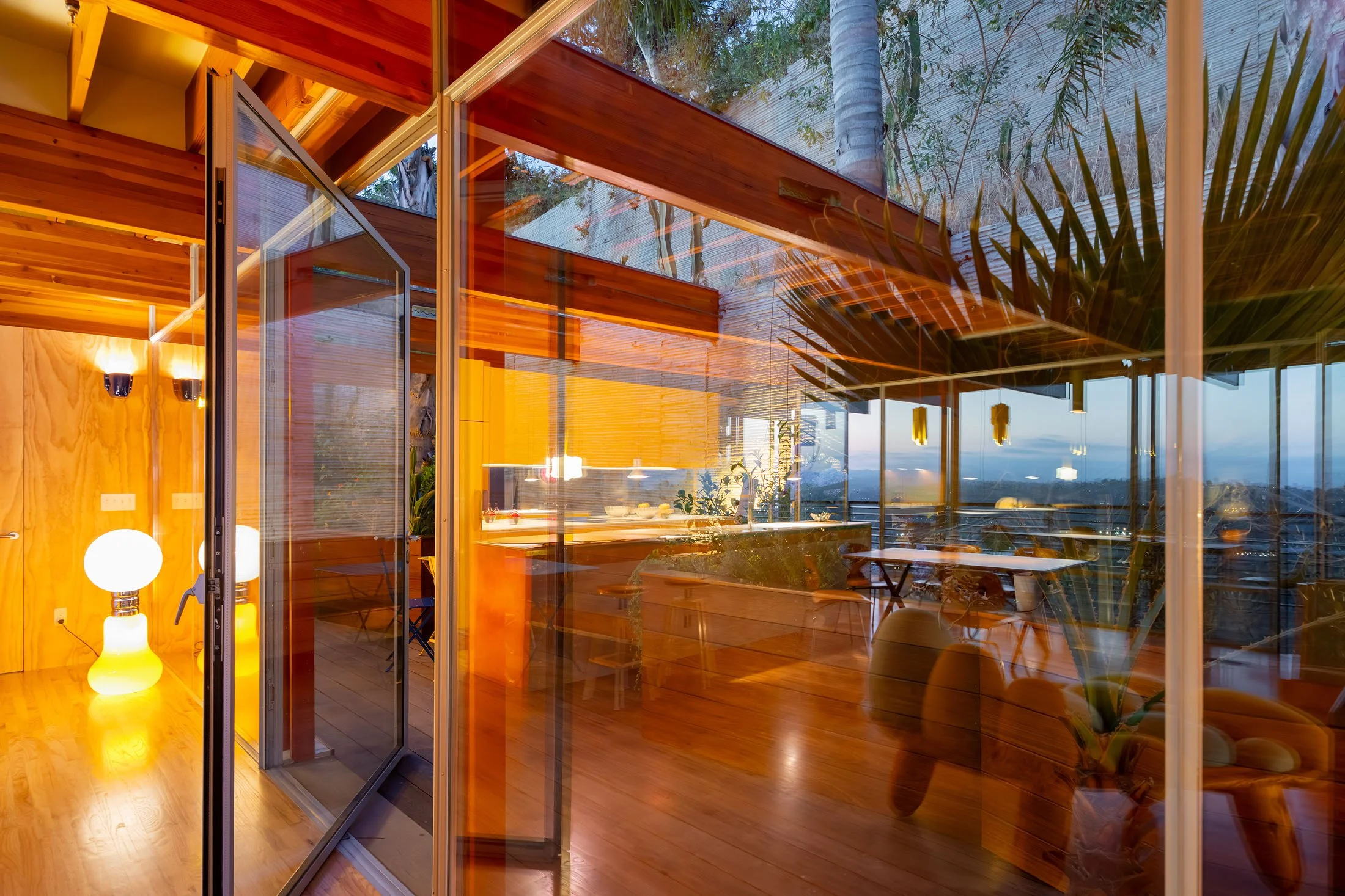 Cano House.
Location: Los Angeles, California USA.
Year: 2025.
Role: Owner-Builder /
Architect.
Photography: Iwan Baan.
