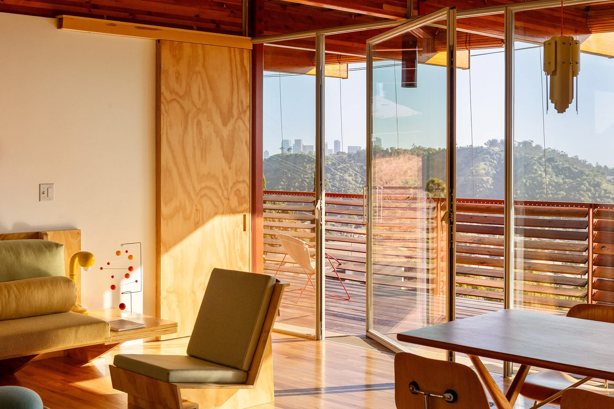 Cano House.
Location: Los Angeles, California USA.
Year: 2025.
Role: Owner-Builder /
Architect.
Photography: Cameron Carothers.