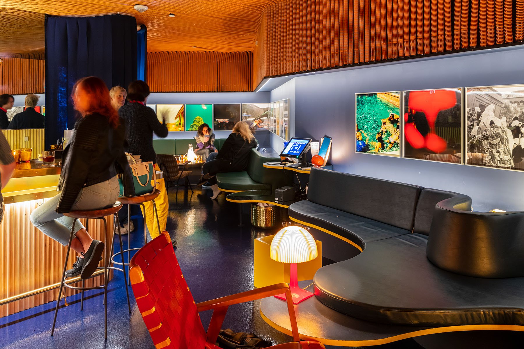 Sam First Bar.
Location: Los Angeles, California USA.
Year: 2018.
Role: Architect partner in selgascano.
Photography: Iwan Baan.