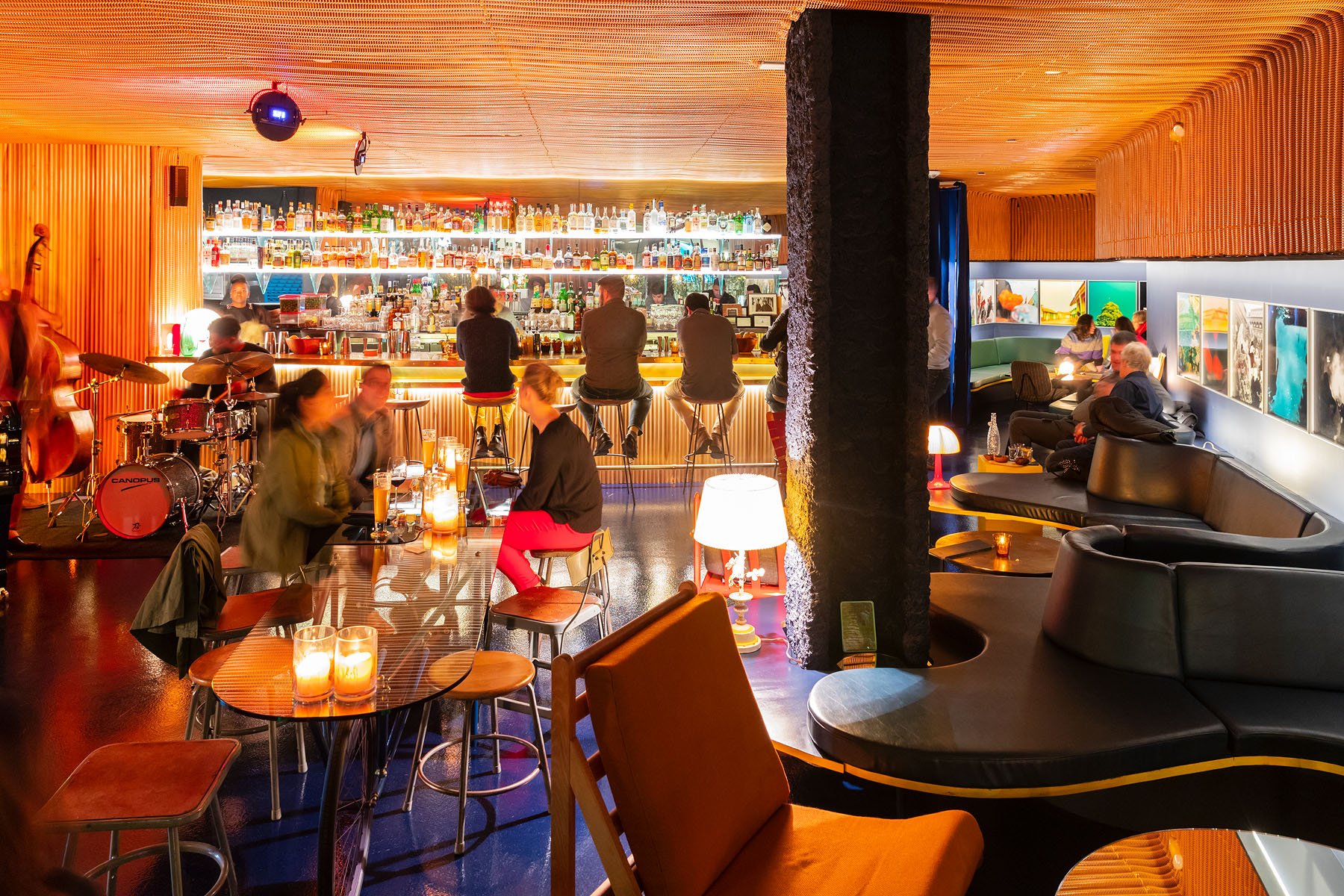 Sam First Bar.
Location: Los Angeles, California USA.
Year: 2018.
Role: Architect partner in selgascano.
Photography: Iwan Baan.