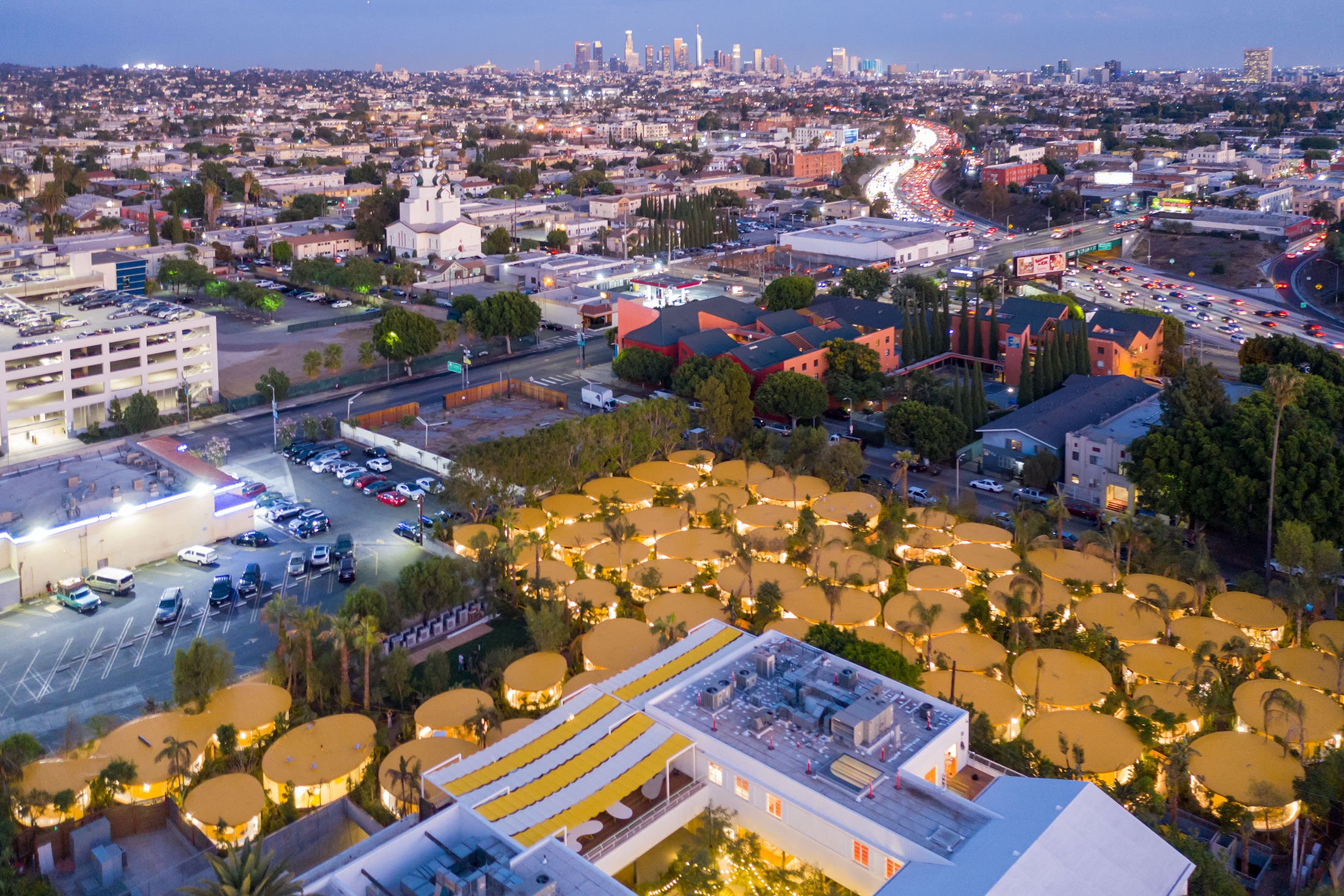 SH Hollywood SCA 2226.jpg