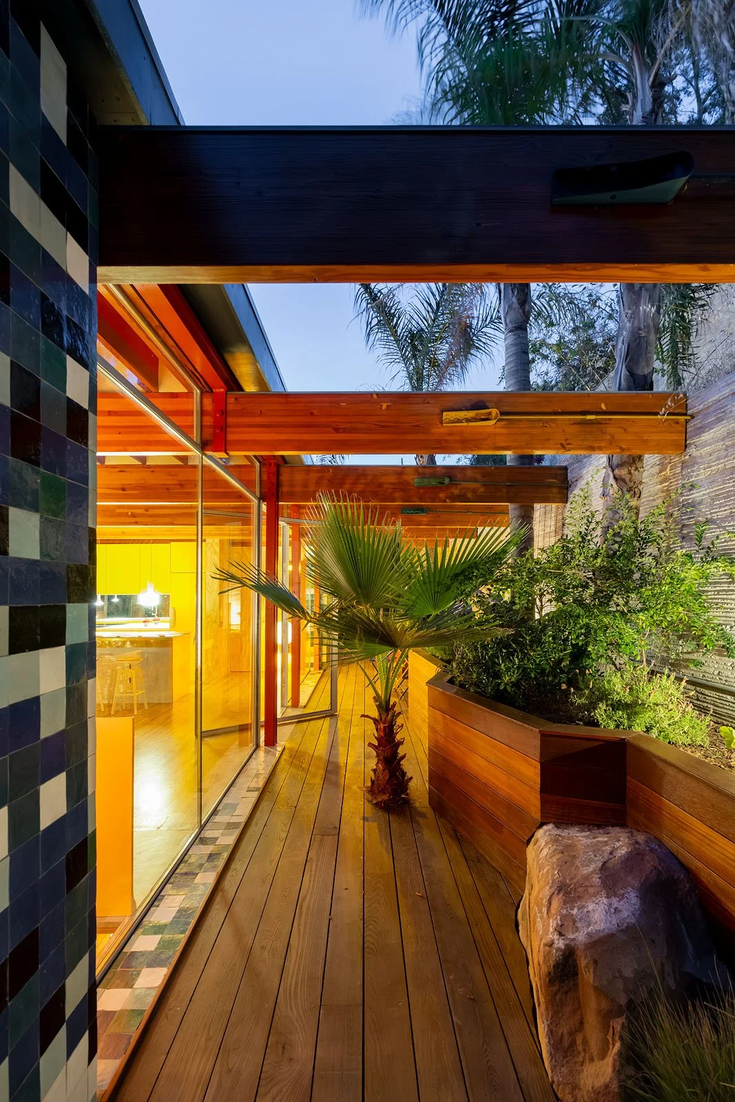 Cano House.
Location: Los Angeles, California USA.
Year: 2025.
Role: Owner-Builder /
Architect.
Photography: Iwan Baan.