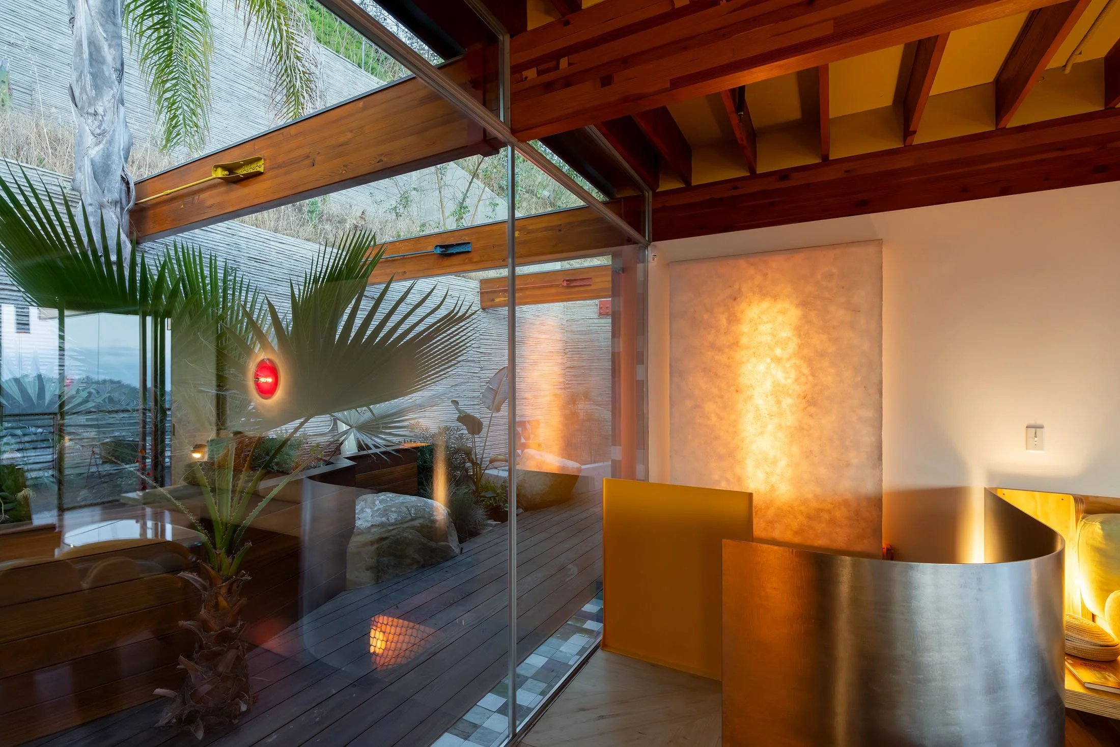 Cano House.
Location: Los Angeles, California USA.
Year: 2025.
Role: Owner-Builder / 
Architect.
Photography: Iwan Baan.