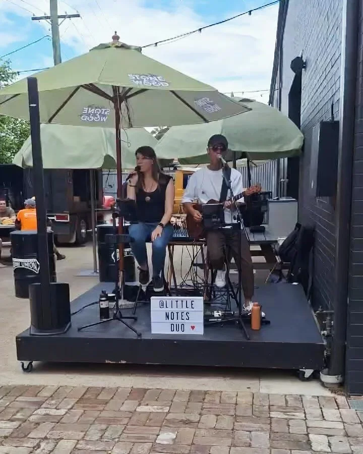 🚨Public Gig Alert!!!🚨 Sunday sesh at @stmarysleagues TODAY (3rd Nov); we&rsquo;ll be singing some tunes from 2-5pm 🎶🤩

#littlenotesduo #acousticduo #livemusic #sydneyduo