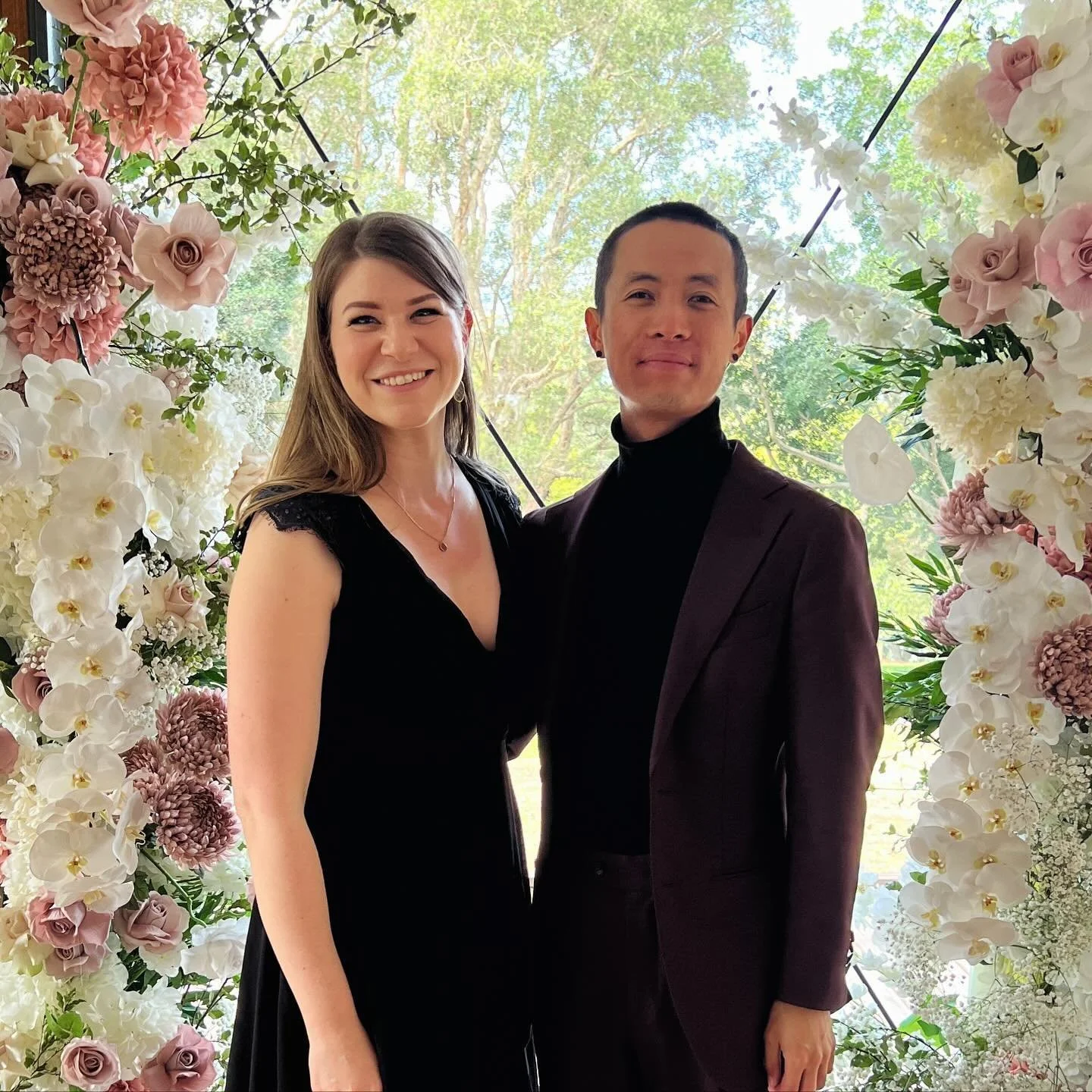 🚨Public Gig Alert!!!🚨 Catch us at Australian Hotel in McGraths Hill TOMORROW (19th Oct) from 2-5pm for some afternoon tunes 🎶🤩

#littlenotesduo #acousticduo #livemusic #sydneyduo