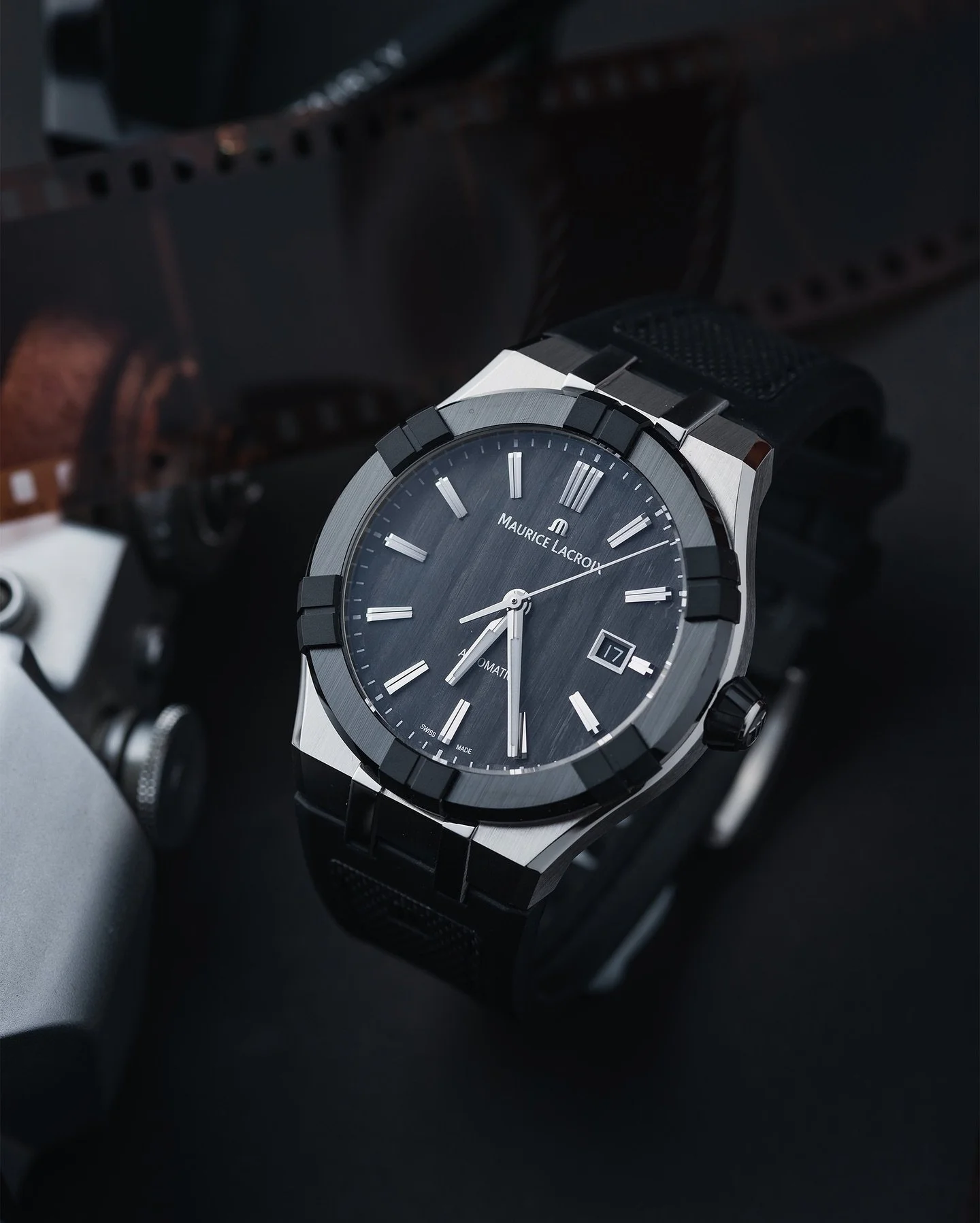The @mauricelacroix AIKONIC delivers sharp design, urban styling, and Swiss precision. Featuring an integrated case, bold dial textures, and an automatic movement, it&rsquo;s built for those who move with purpose and style!

#AIKON #MauriceLacroixAIK
