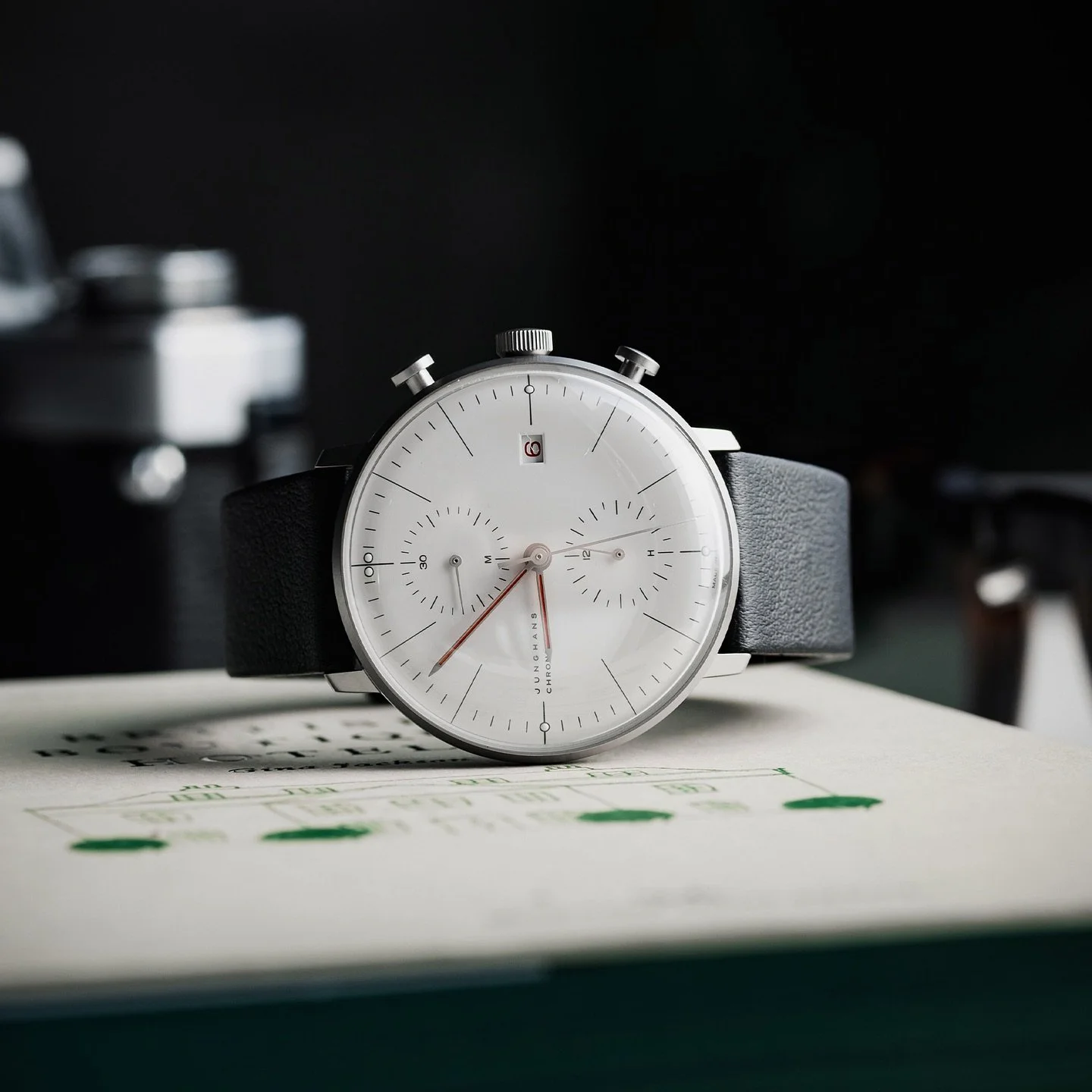 A dress watch unlike any other, the @junghansgermany max bill Chronoscope Bauhaus combines accuracy and readability with modern flair.

#junghans #junghansmaxbill #junghanswatch #vintagejunghans #ilovejunghans #watchesofinstagram #junghansdesign
#jun