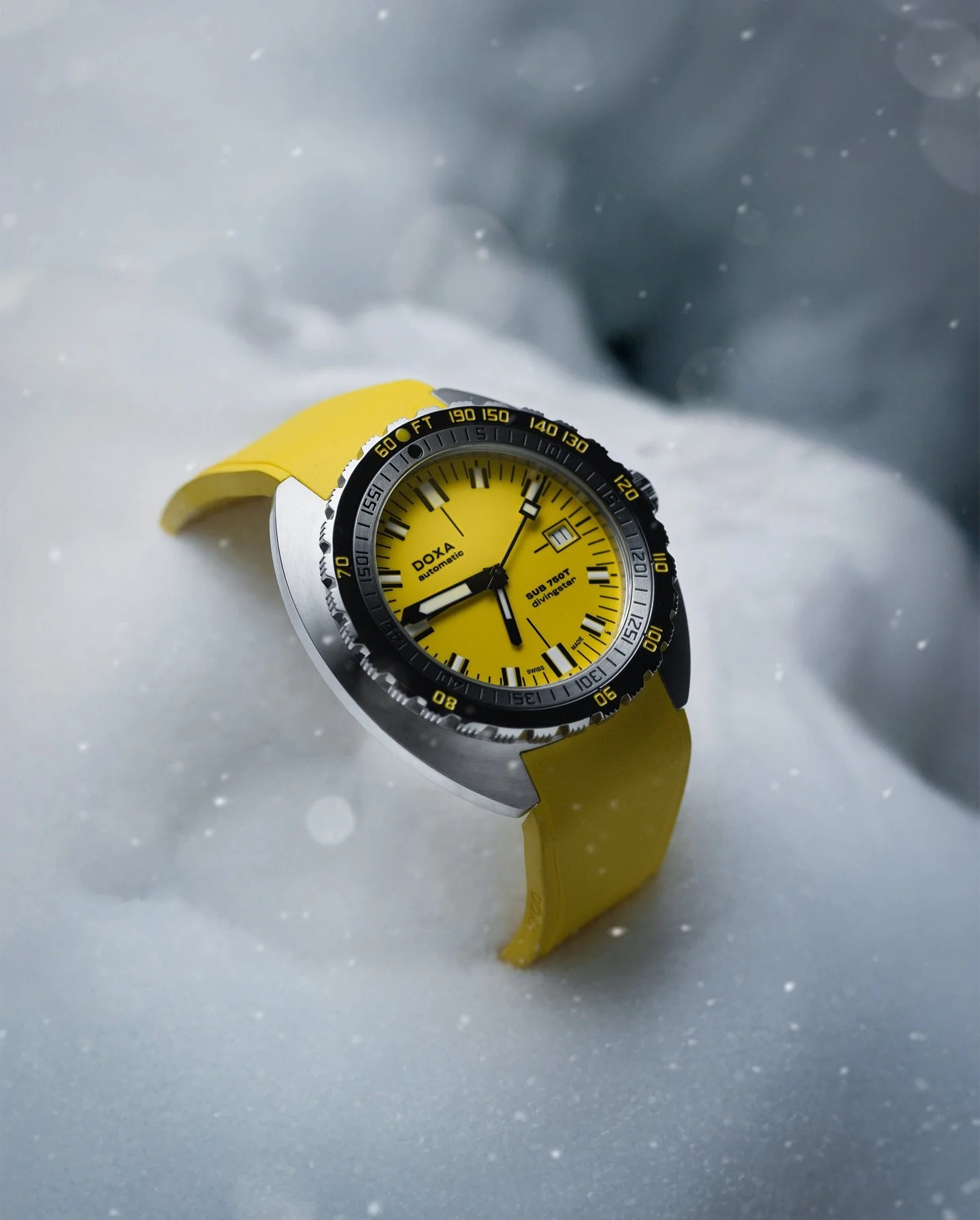 20 years later, the @doxawatchesofficial 750T returns in a sleeker and lighter timepiece, with a refined 11.95mm case, it&rsquo;s a modern take on a classic that never loses its edge.

#doxa #doxawatches #yourcalltoadventure #swiss #swissmade #swissw