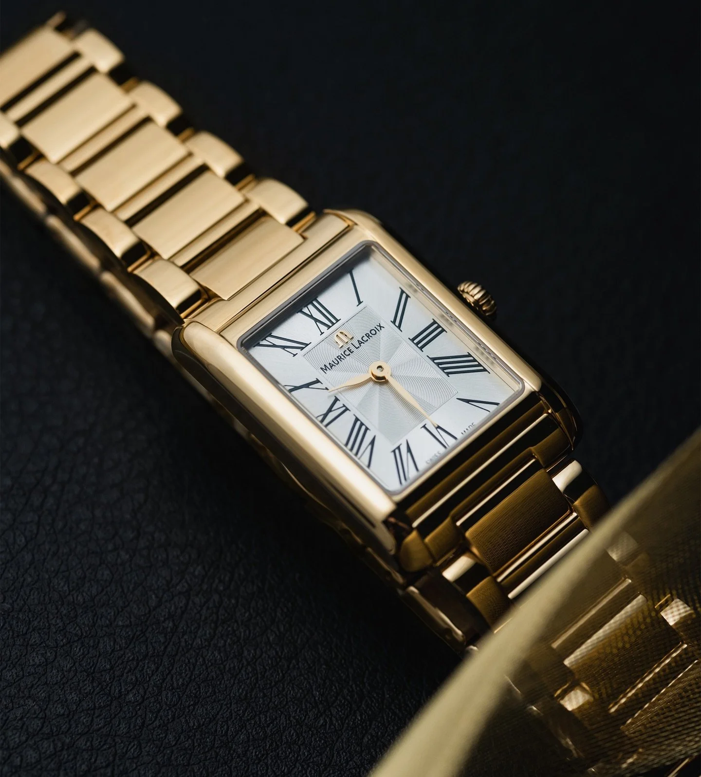 Golden details are worthy of golden moments! Every ensemble is enhanced by the timeless beauty of the @mauricelacroix Fiaba.

#MauriceLacroix #Fiaba #LuxuryWatch #GoldWatch
#SwissMade WristCandy StyleEssentials
GoldenGlow thebluecompany thebluecompan