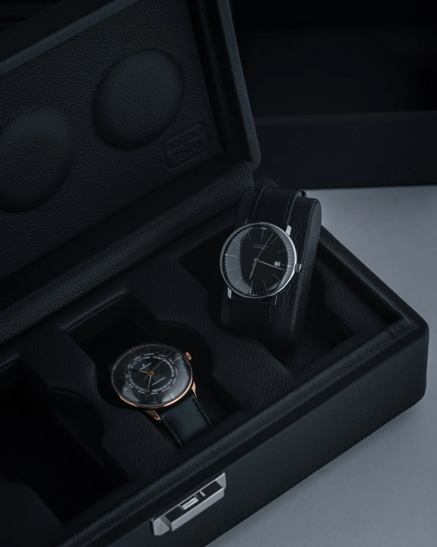 The @junghansgermany max bill Range, which exhibits the perfect balance of the high end watchmaking and fashionable design, has been an essential part of the brand&rsquo;s character since the 1960s and has remained so ever since.

The @scatoladeltemp