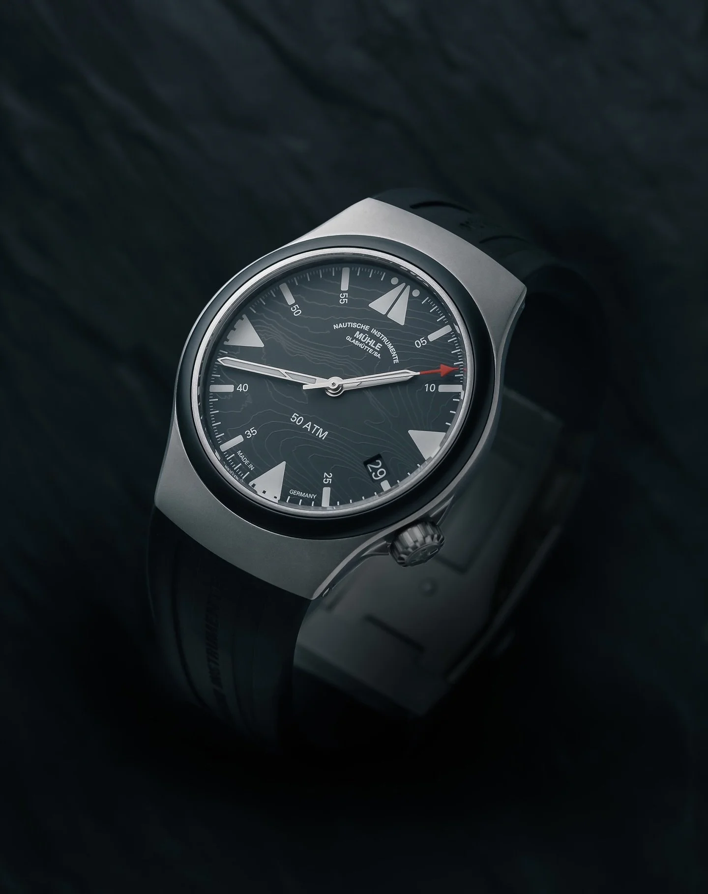 More than just a timepiece! The @muehle_glashuette &ldquo;160 Years of DGzRS&rdquo; limited edition represents dedication, reliability, and an unbreakable bond with the brave sea rescuers of the North and Baltic Seas. 

Muhleglashuette #madeinglash&u