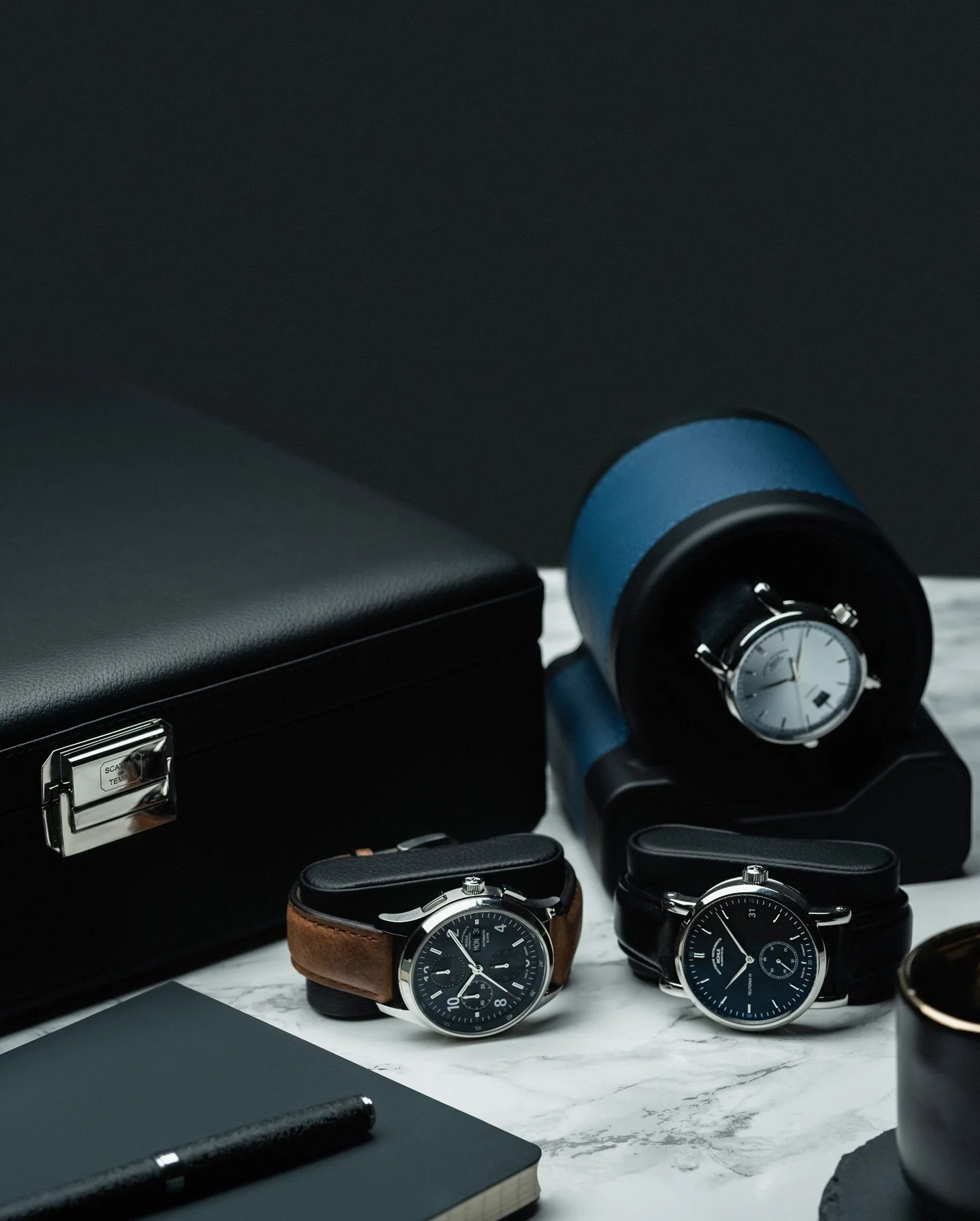 Crafted with exceptional care and premium materials, @scatoladeltempo products protects your most valued time pieces, whether you&rsquo;re at home or on the move.

#scatoladeltempo #madeinitaly #italiandesign #italiandoitbetter #luxury