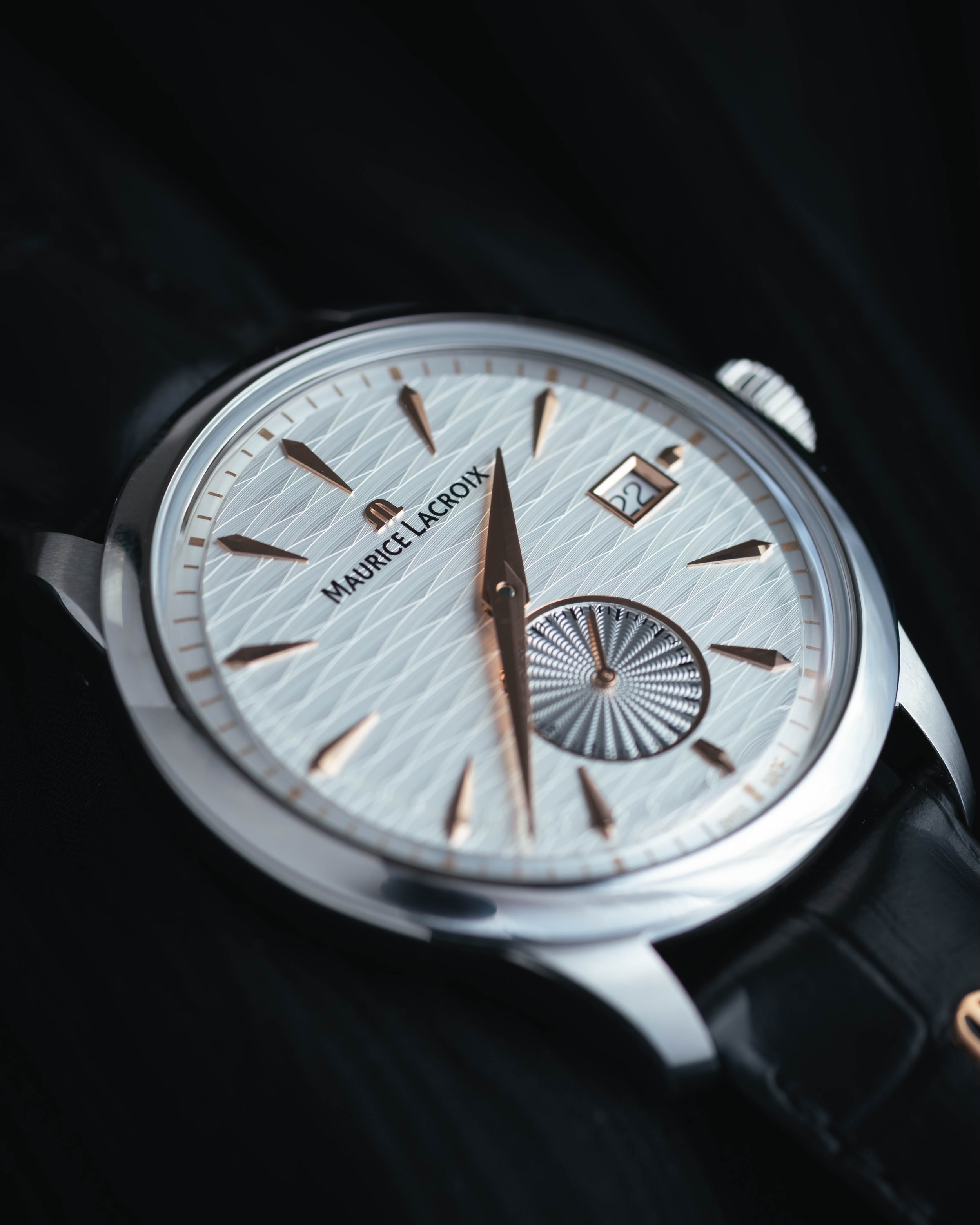 Heritage meets refinement with the all new @mauricelacroix 1975 Legacy, coming quipped with a sculpted silhouette, an exclusive dial and the unmistakable signature of Saignel&eacute;gier.

#MauriceLacroix #1975 #YourTimelsNow #swissmade #thebluecompa