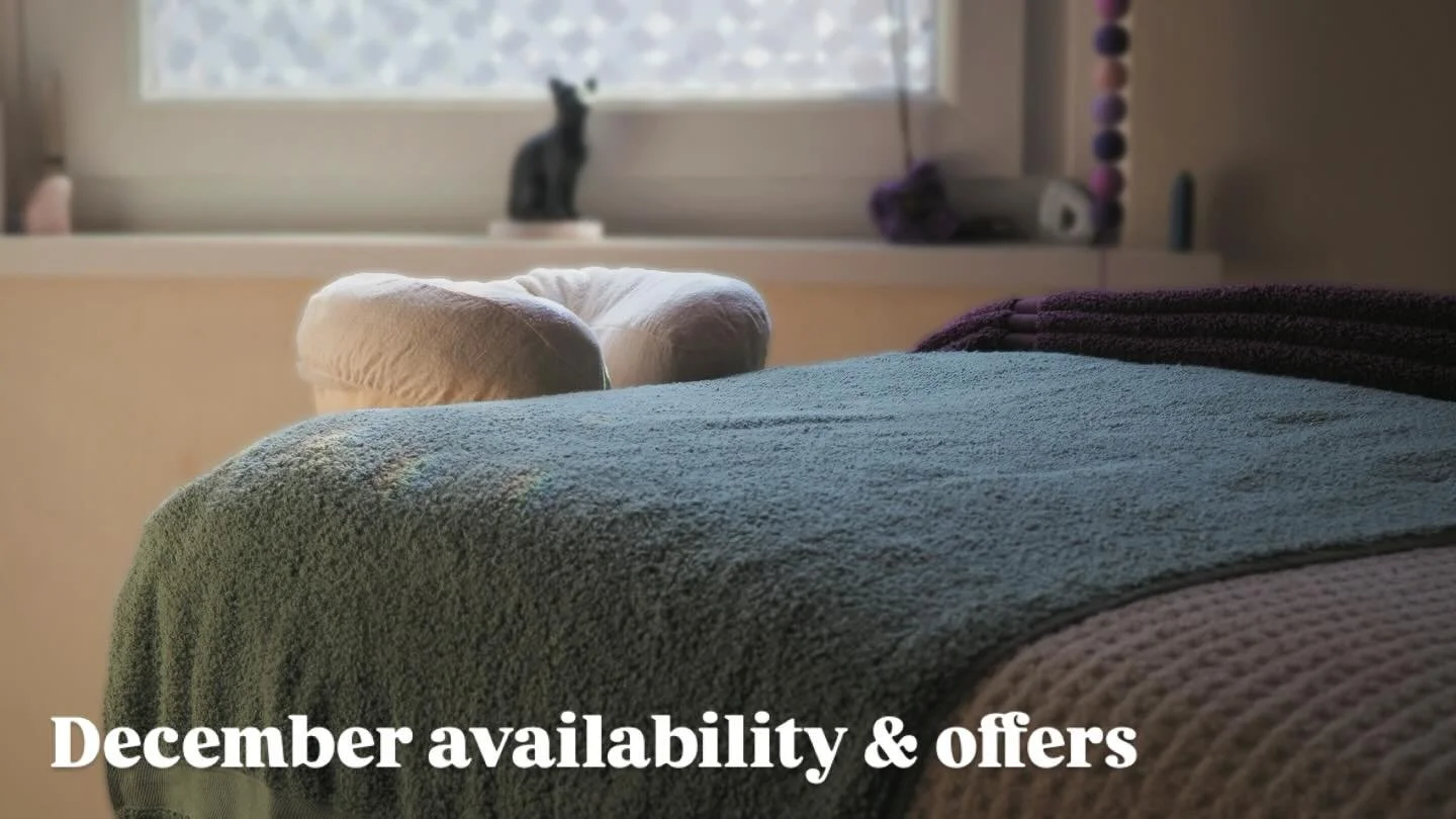 The days are cold, the calendars are full&hellip; so here&rsquo;s your reminder to slow down and take a little well deserved you time 🤍✨

A little reminder, I have beautiful gift vouchers available &mdash; perfect for the friend who already has ever