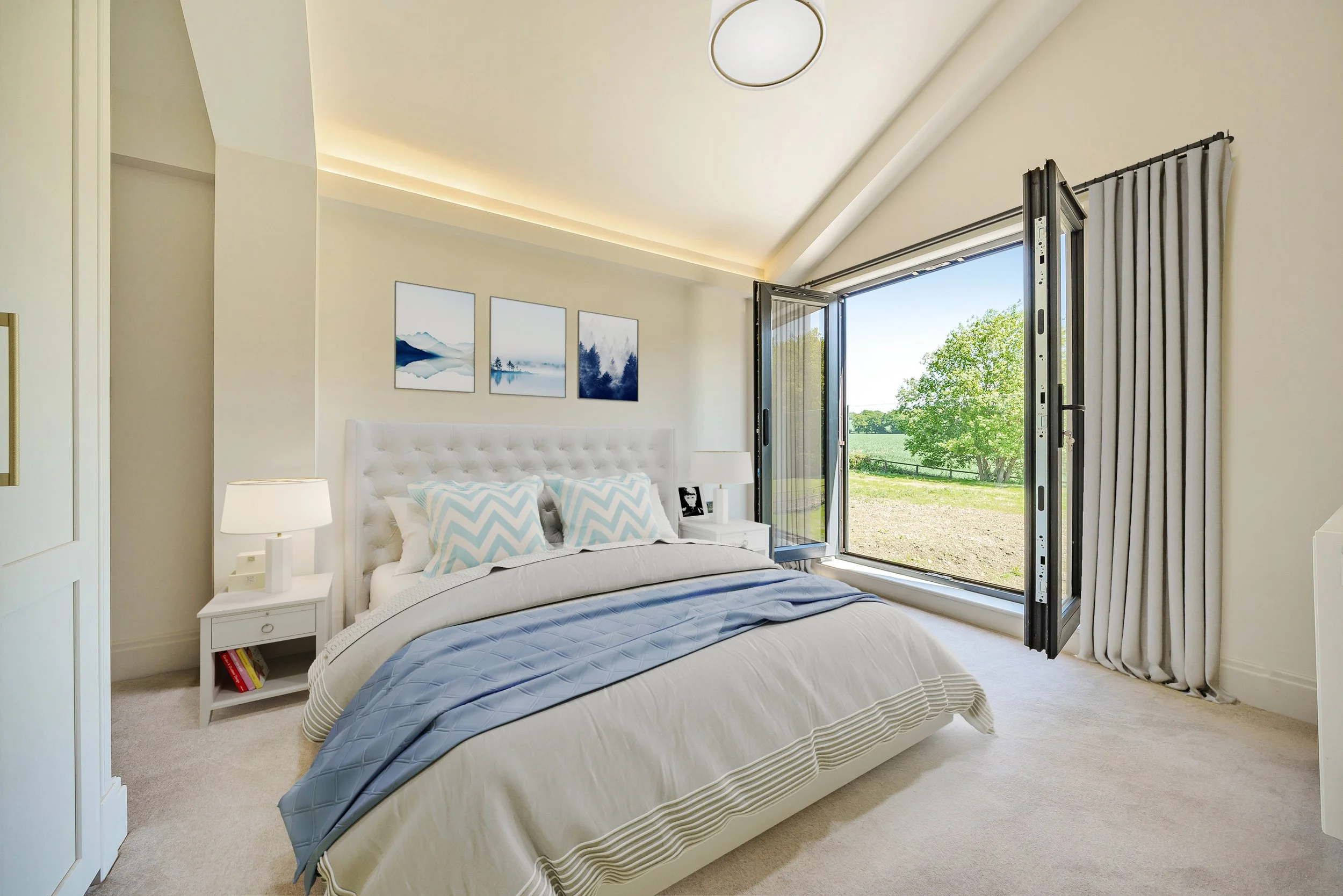 Bedroom 1_final.jpg