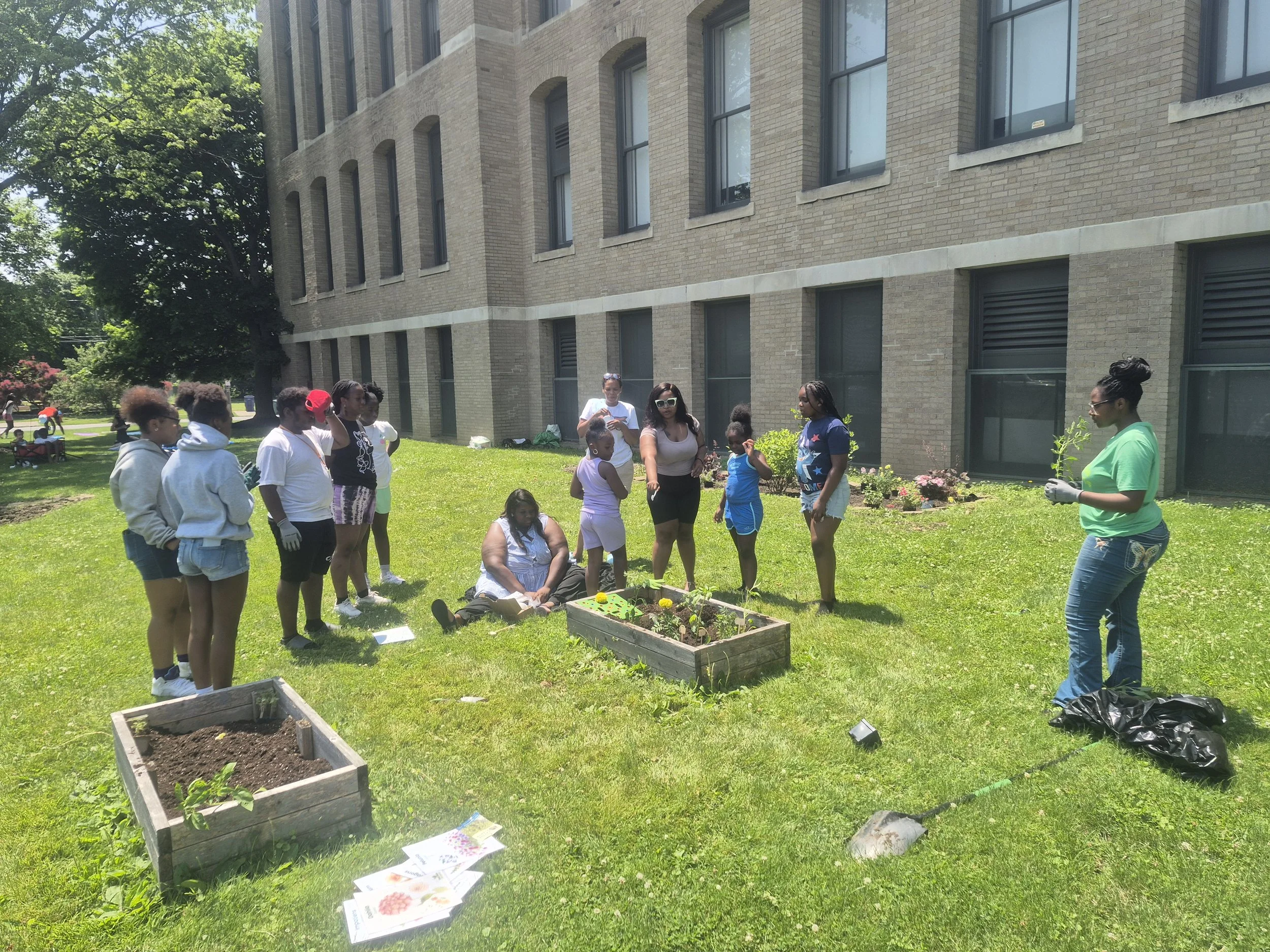 East HS Community Garden - 154 E Parade Ave (2026)