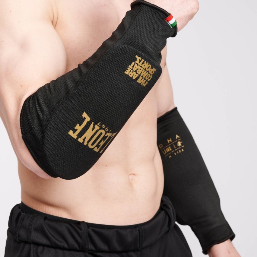leone_1947_forearm_guard_black_12 (1).jpg