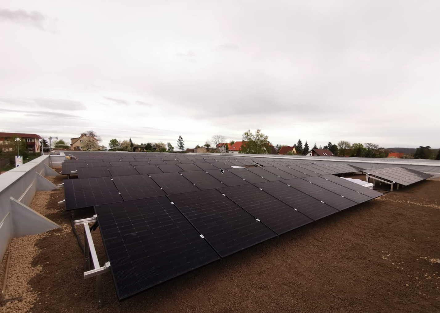 330 kWp + 300 kWh BESS | Seniorenresidenz | Niedersachsen