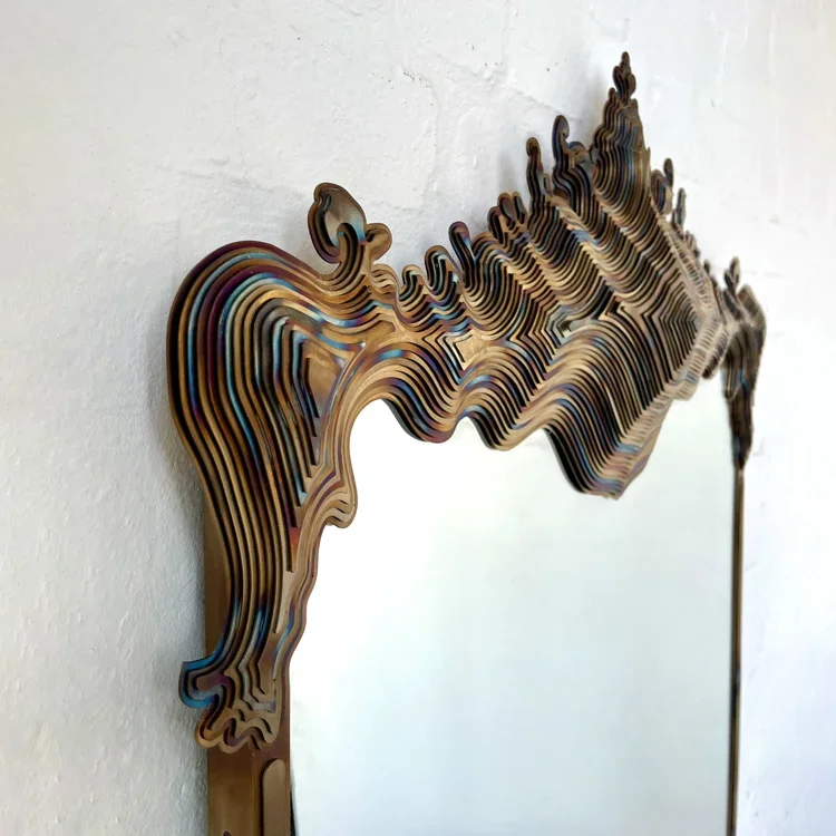 MIRRORS THAT IMPRESS: LAST MINUTE HOLIDAY DELIVERY AND 2026 INNOVATIONS