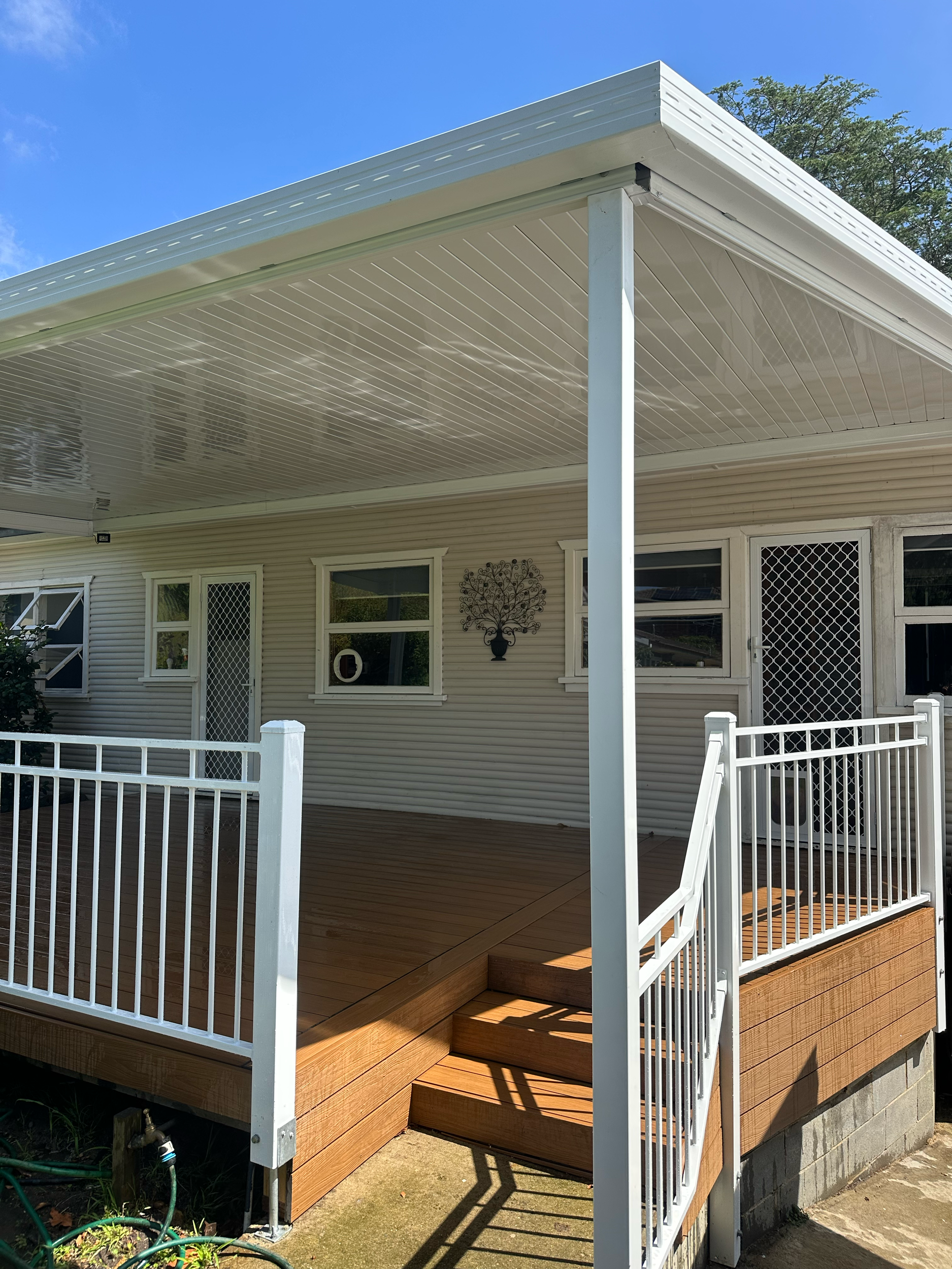 EkoDeck Composite Deck in Blaxland
Metal Pergola in Blaxland