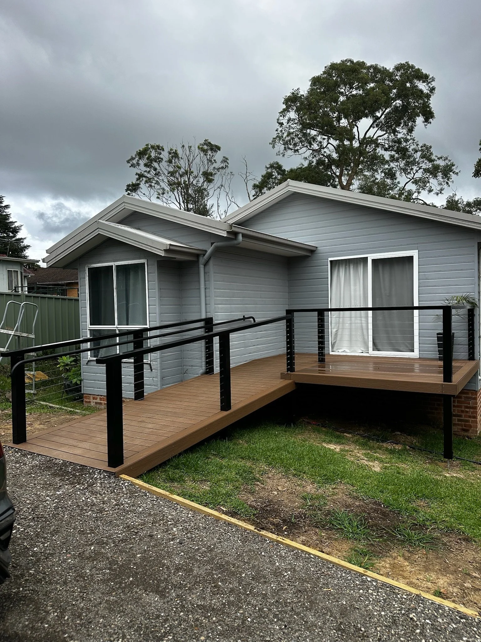 EkoDeck / Composite Deck in Warrimoo
BAL-29 Deck