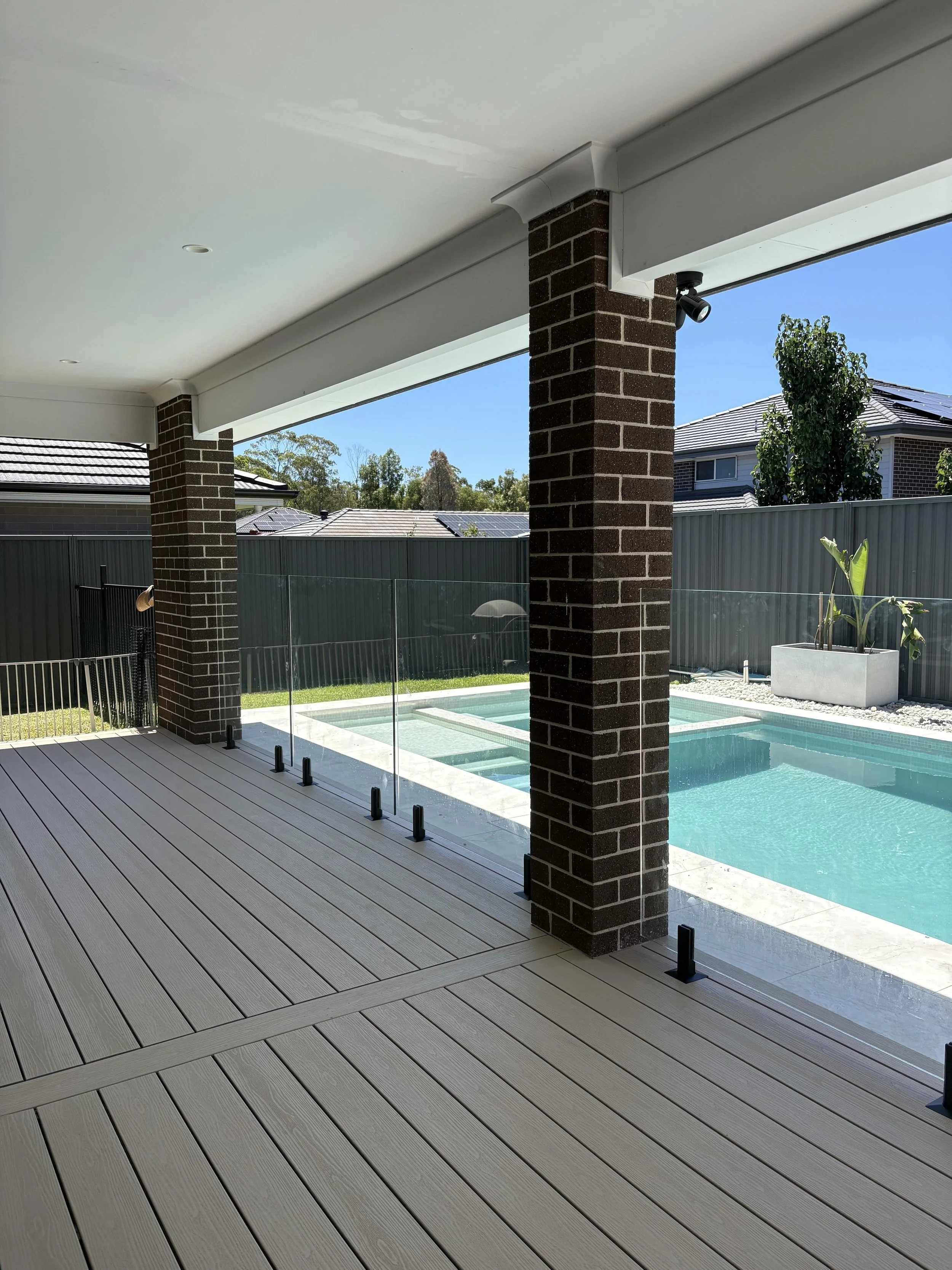 Infinity / Composite Deck in Jordan Springs