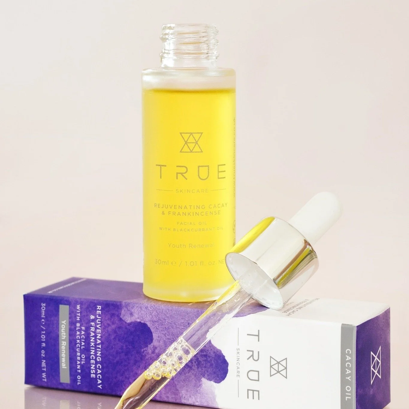 Sleep well. Your skin is working too.
At night, your skin repairs itself &mdash; so give it everything it needs. True&rsquo;s Rejuvenating Cacay &amp; Frankincense Facial Oil restores firmness, reduces fine lines and boosts cell renewal for a morning