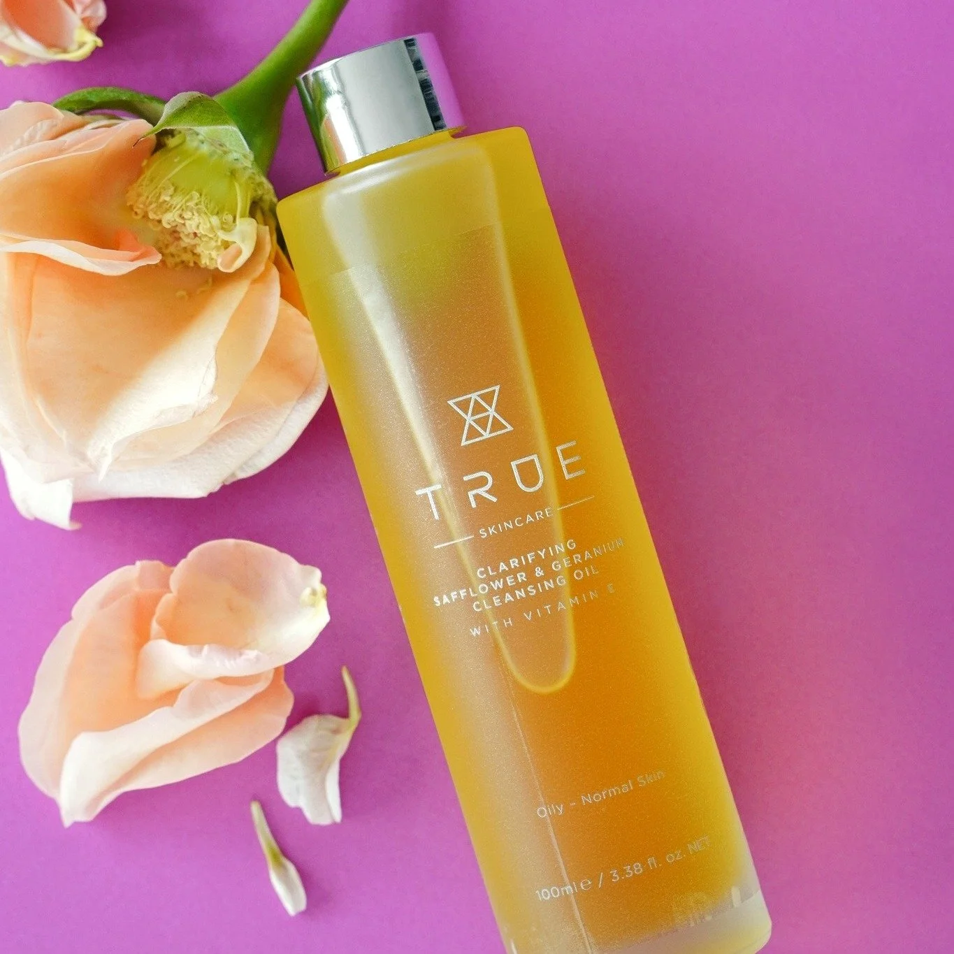 Our Clarifying Safflower &amp; Geranium Cleansing Oil is hand-blended in small batches to preserve every drop of purity and potency. 100% natural, vegan, and waterless, it melts away makeup and impurities while balancing the skin&rsquo;s natural oils